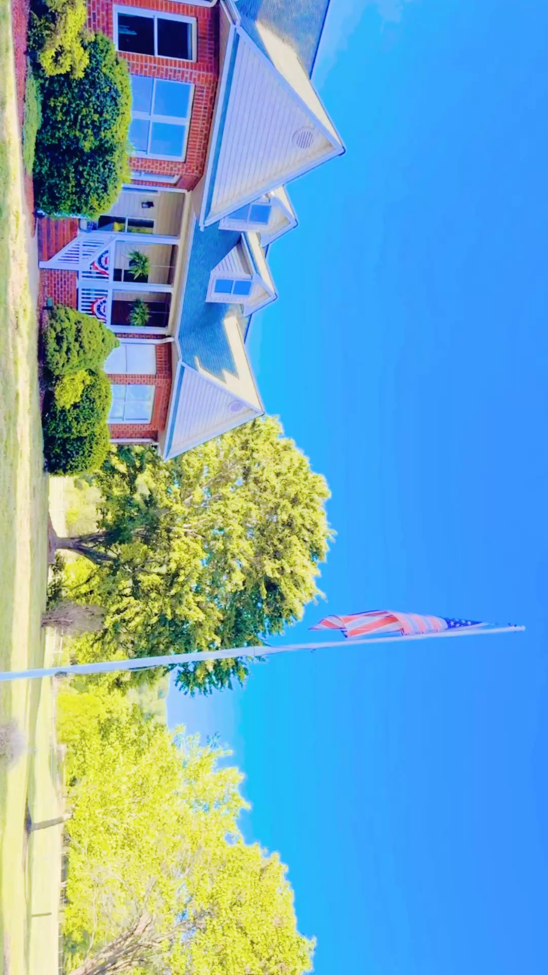 my kind of friday night 😍

Been out here decorating the farmhouse for all things u s a 🇺🇸 while “Dada” has been out cutting the pastures!! 🚜🌳 #farmhouseonthehill

and now we are about to have our first backyard cookout 🌭 on the back patio 🌾 - what a dream 💭 come true this place is!!! ❤️🤍💙