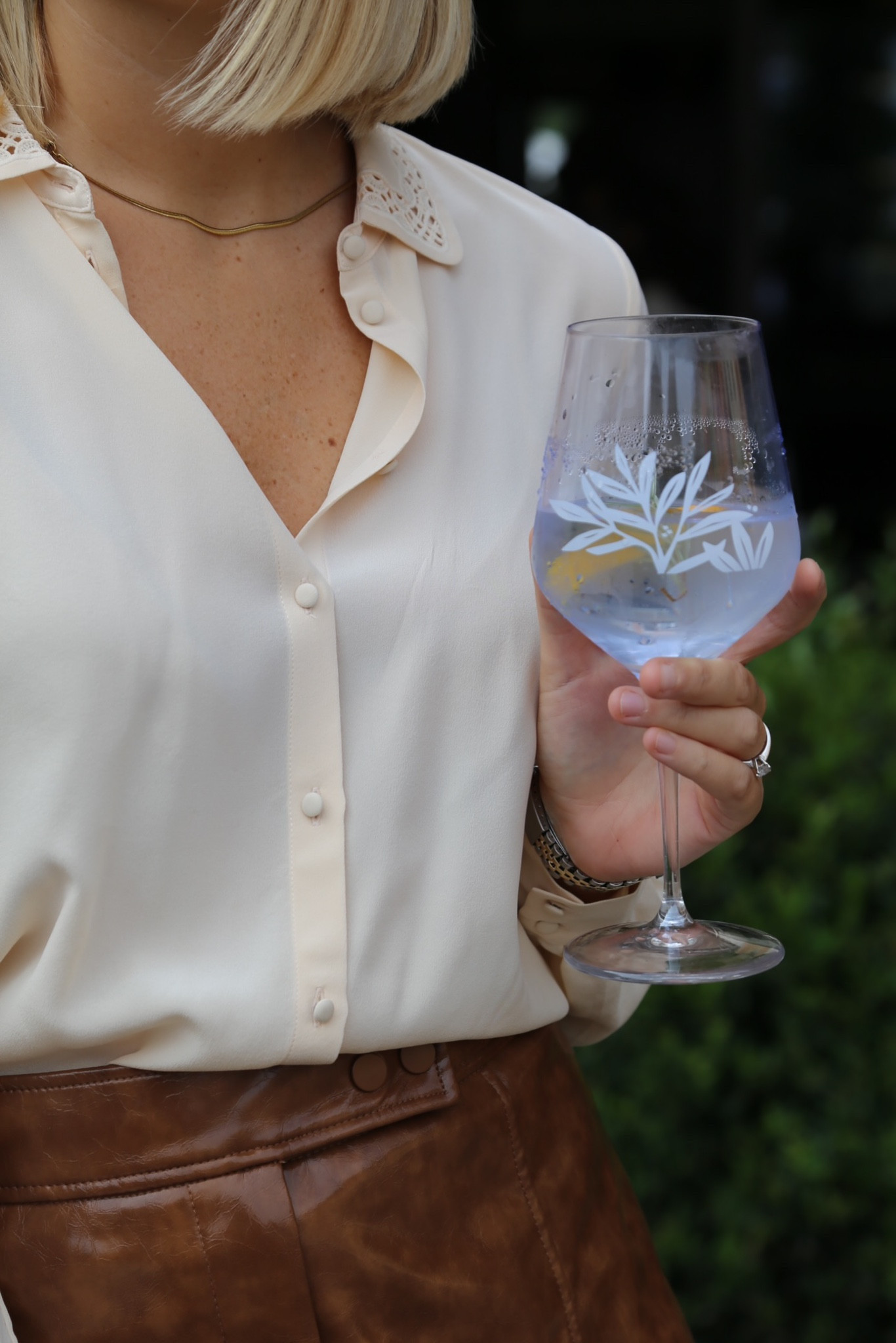 Camicetta adorabile 🤎

#LTKSeasonal #LTKeurope