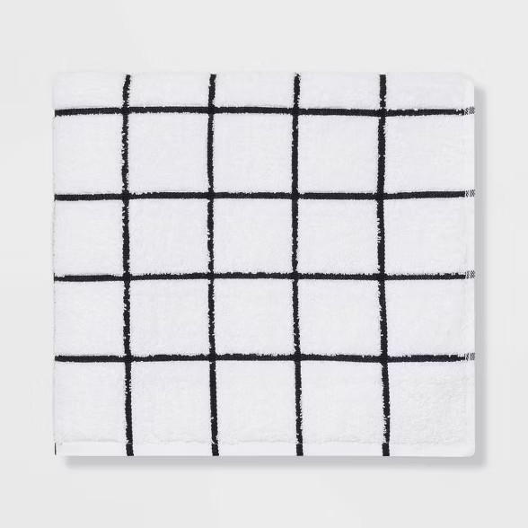 Everyday Bath Towel - Room Essentials™ | Target