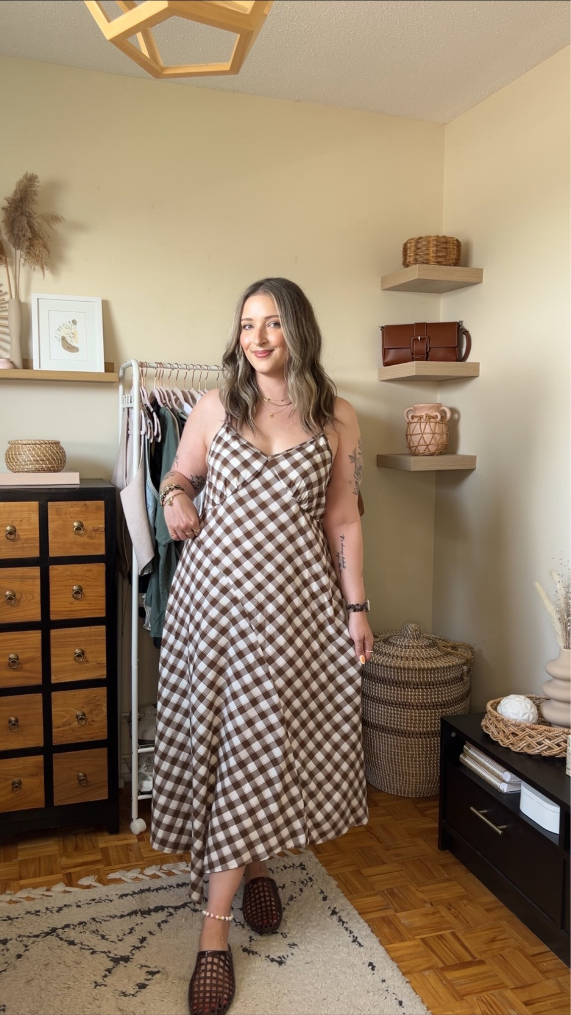 Such a stunning dress to transition to fall & currently 40% off! I’m wearing my usual size L. Jelly shoes are also Old Navy, I’m a 9.5-10 and wear a 10. Canadian links under “similar products”

#LTKfall #LTKdresses #LTKsale