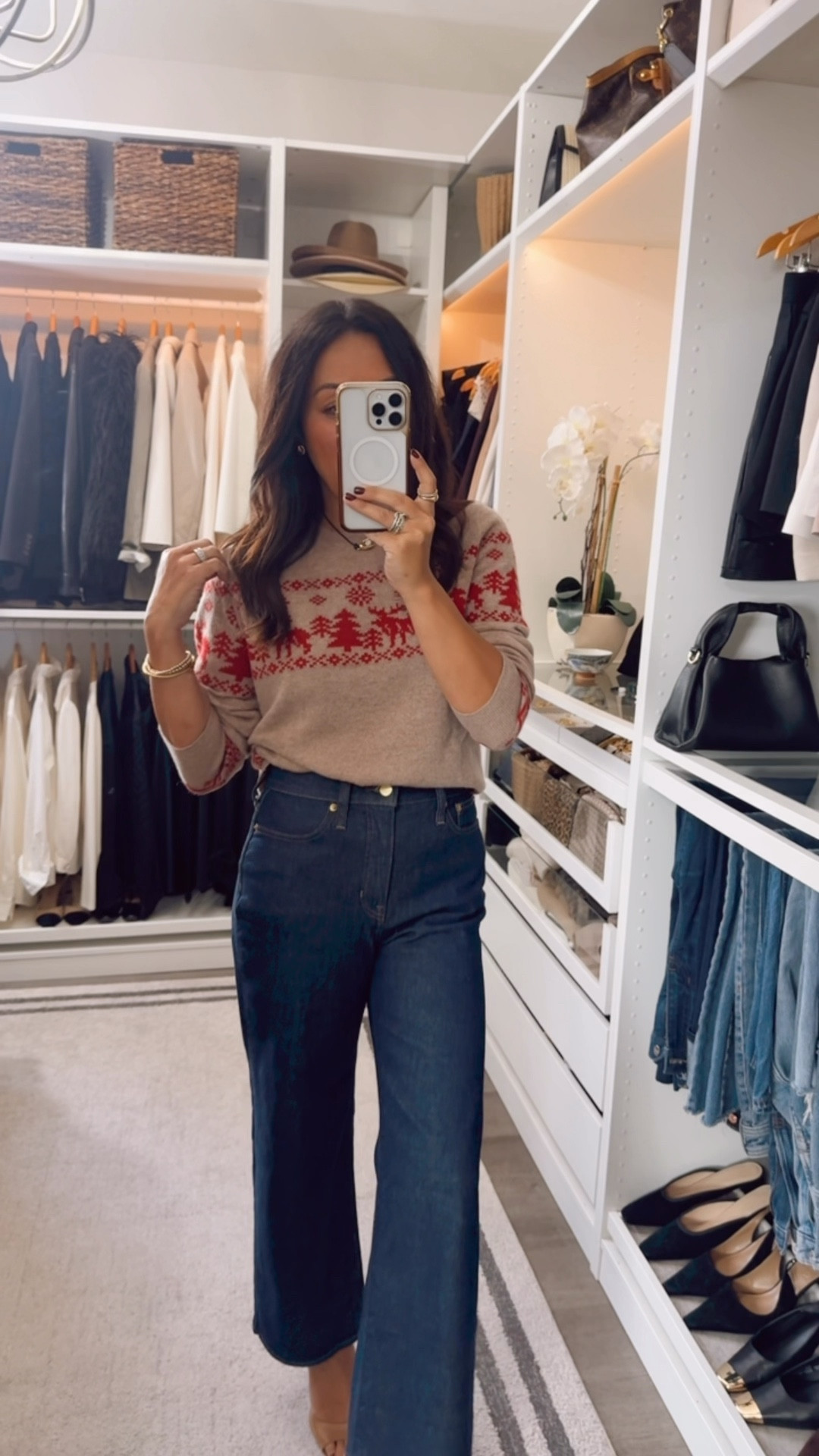 Love this sweater- perfect for all upcoming holiday events- Christmas light tour, ornament exchange, work, sweater parties🎊 fits TTS wearing a small 

#LTKHoliday #LTKFindsUnder100 #LTKOver40