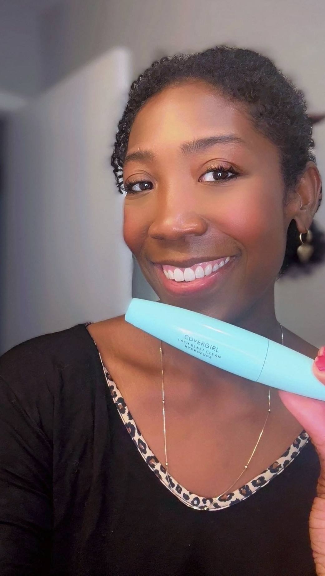 Proof that you don't need to break the bank for high-quality lashes. ✨ I’ve been trying out the CoverGirl Lash Blast Clean Waterproof Mascara and it hits every mark:
🌱 Clean, vegan & cruelty-free formula
💧 Smudge-proof & waterproof all-day hold
🪄 Infused with argan & marula oils to condition lashes
💥 10x the volume without the heavy clumps @ulta

#LTKmorningroutine #LTKselfcare #LTKBeauty