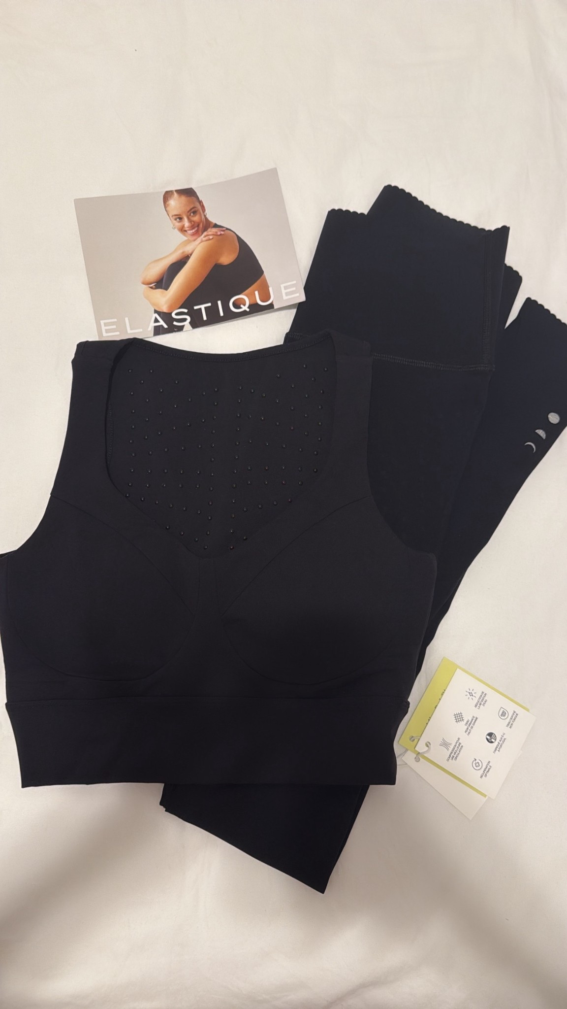 Loving this elastique set! Micro pearls technology helps with lymphatic drainage and the compression is so good! XS top and S bottom

#LTKSeasonal #LTKTravel #LTKActive