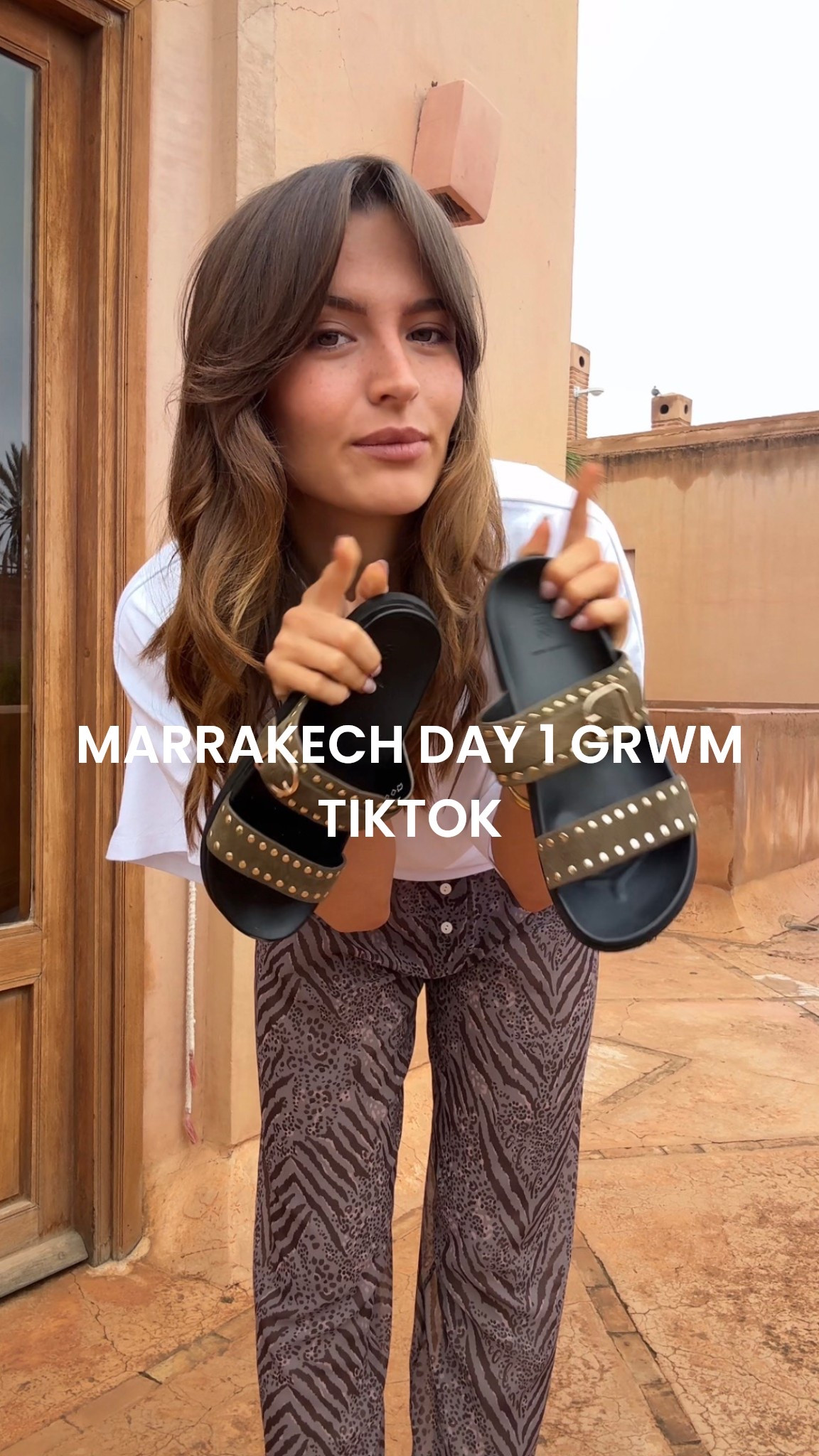Marrakech day 1 GRWM! Trousers are handover, bag is old from sezane and linked some alternatives for the sandals!