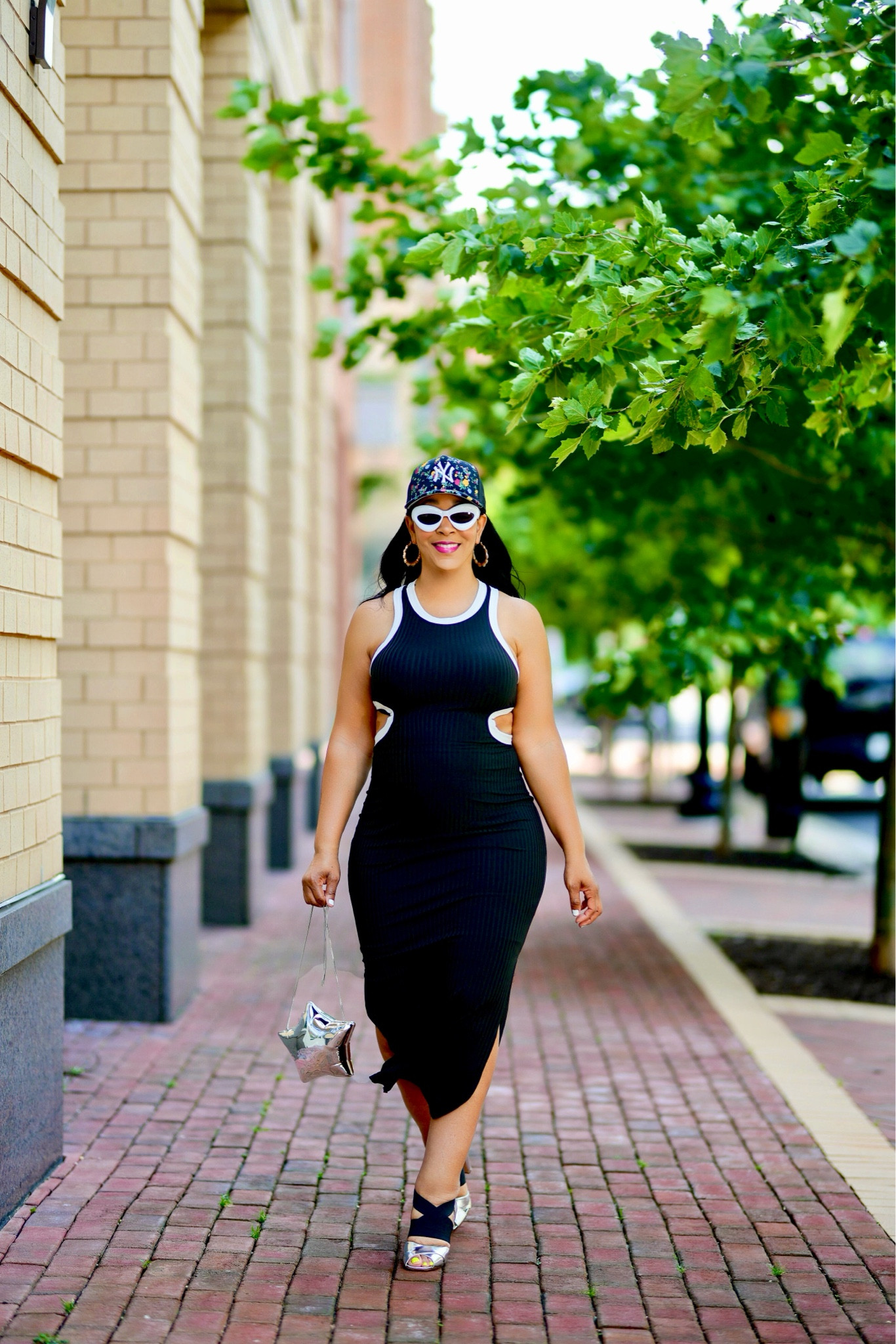 Sis-you're a big deal. Stand in that. Own that. Believe that. Trust that. Lean into that.

Happy Friday, friends!

#LTKOver40 #LTKStyleTip #LTKFindsUnder50