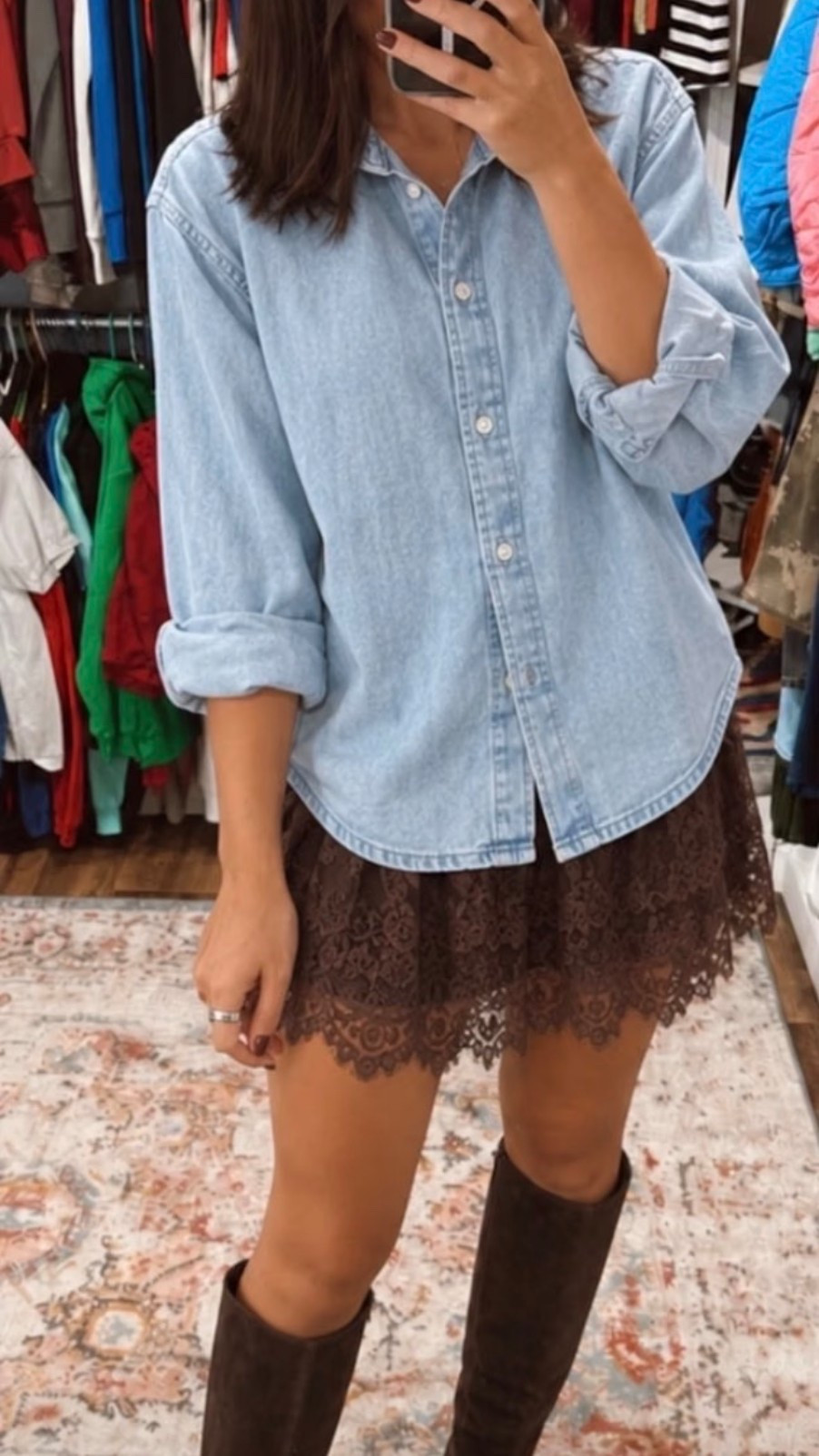 Loving these stylish boots and denim shirt. Perfect for fall!

#LTKootd #LTKgrwm #LTKSeasonal