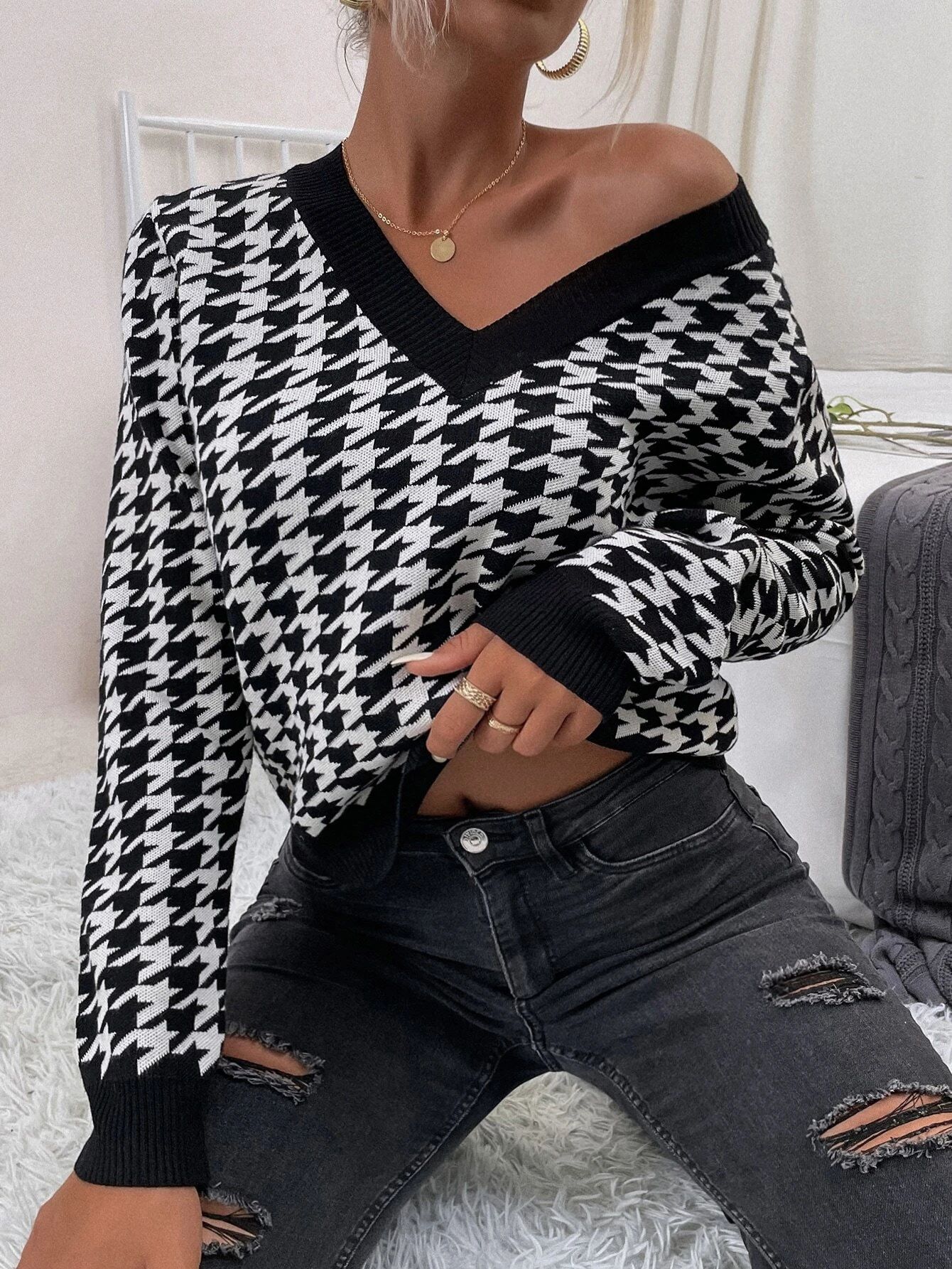 Houndstooth Pattern Contrast Trim Sweater | SHEIN