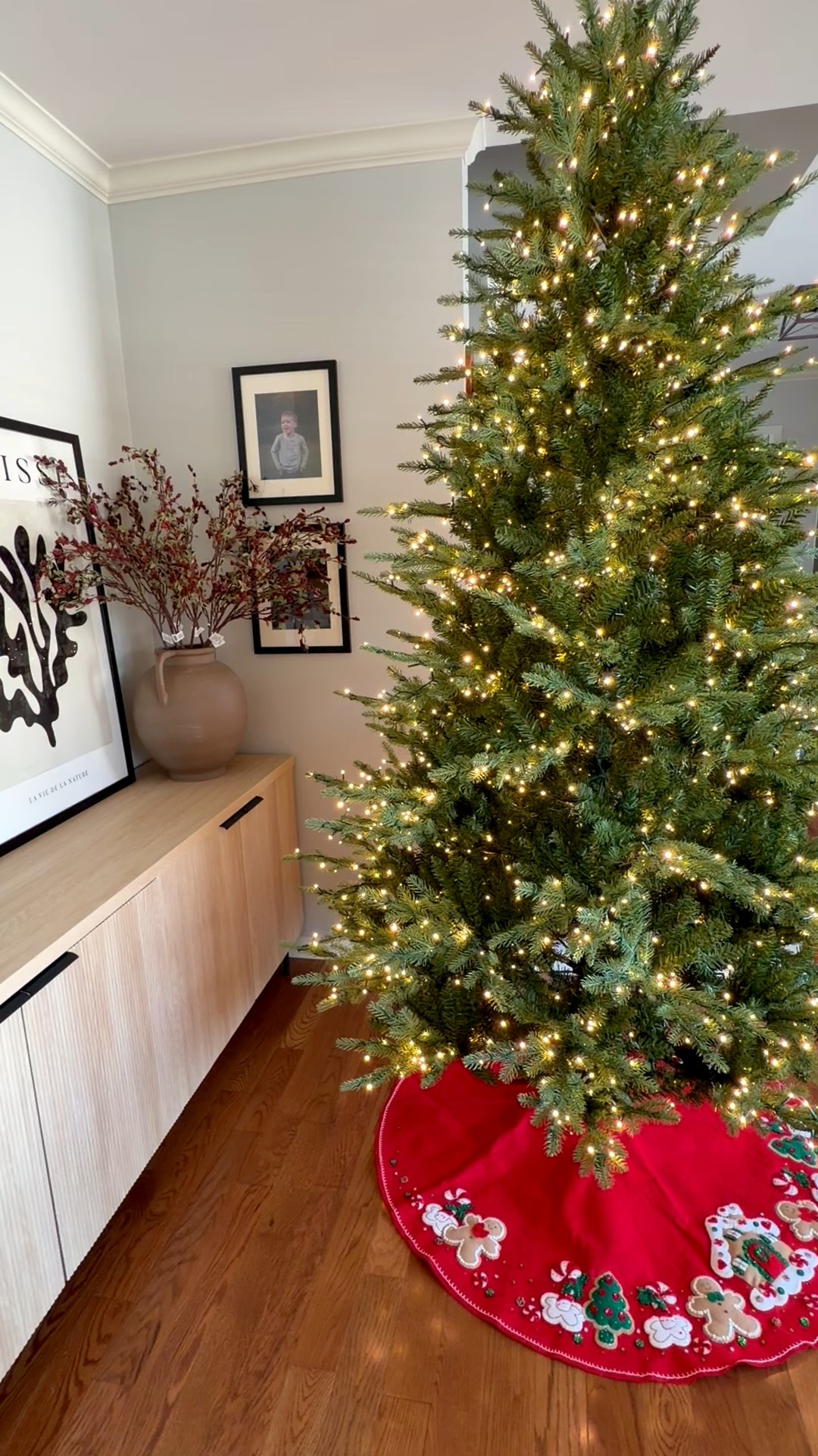 With all the snow we got overnight I’m very glad this tree is up 😍

#LTKSeasonal #LTKHome #LTKHoliday