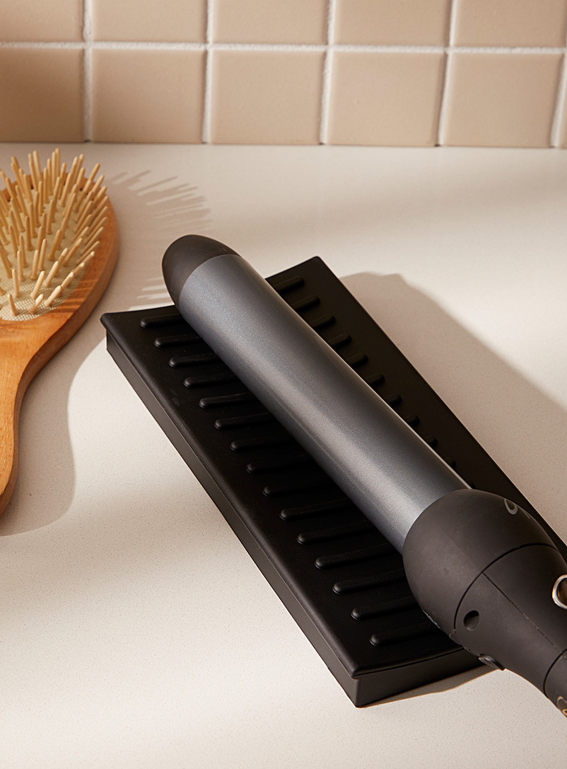 Hairstyling tool protective mat
        
        

	
		
        
             
							
								
	... | Simons