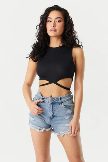 Refuge High-Rise Medium Wash Distressed Denim Short | Urban Planet