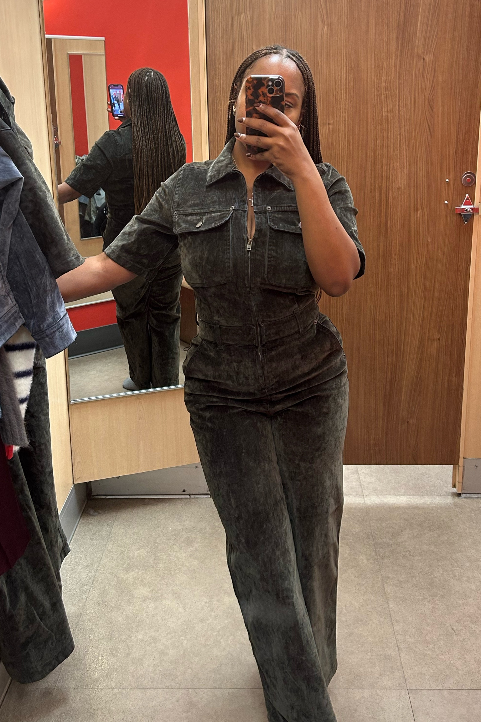 Women's Short Sleeve Flocked Denim Jumpsuit 

#LTKFindsUnder50 #LTKSeasonal #LTKFindsUnder100