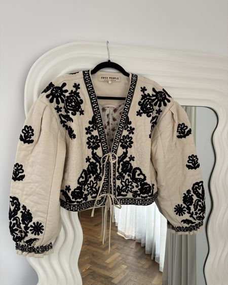 AD | sharing a few Free People favourites, including this embroidered jacket 🖤 #ThisIsFP

Free People embroidered jacket | vintage inspired jacket | quilted jacket | free people summer 2024 | free people edit | spring jacket | embroidery | batik print | balloon sleeves |  

#LTKstyletip #LTKsummer #LTKeurope