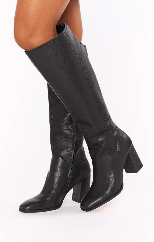 Dolce Vita Fynn Tall Boot
    
      
      
          $240
        
        $112
        






... | Show Me Your Mumu