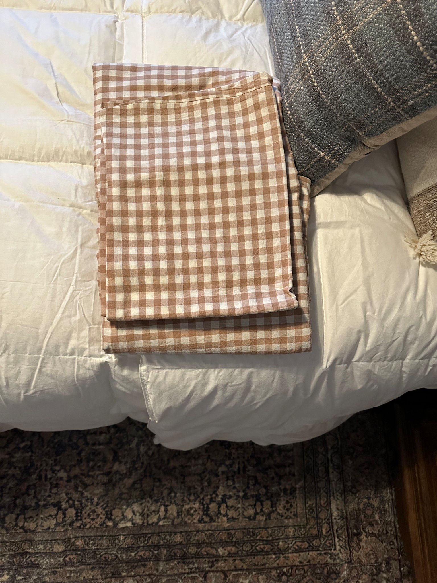 Can’t wait to get this brown gingham duvet on our guest bed!!

#LTKHome #LTKSeasonal