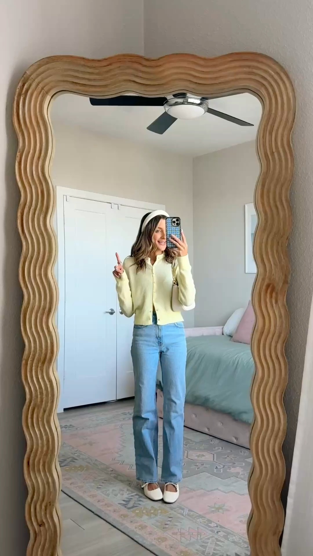 spring outfit ideas from Abercrombie 💕💐 use code AFMCKENZIE for an extra 15% off. wearing a 24 regular in these straight leg jeans 

#LTKootd #LTKFindsUnder100