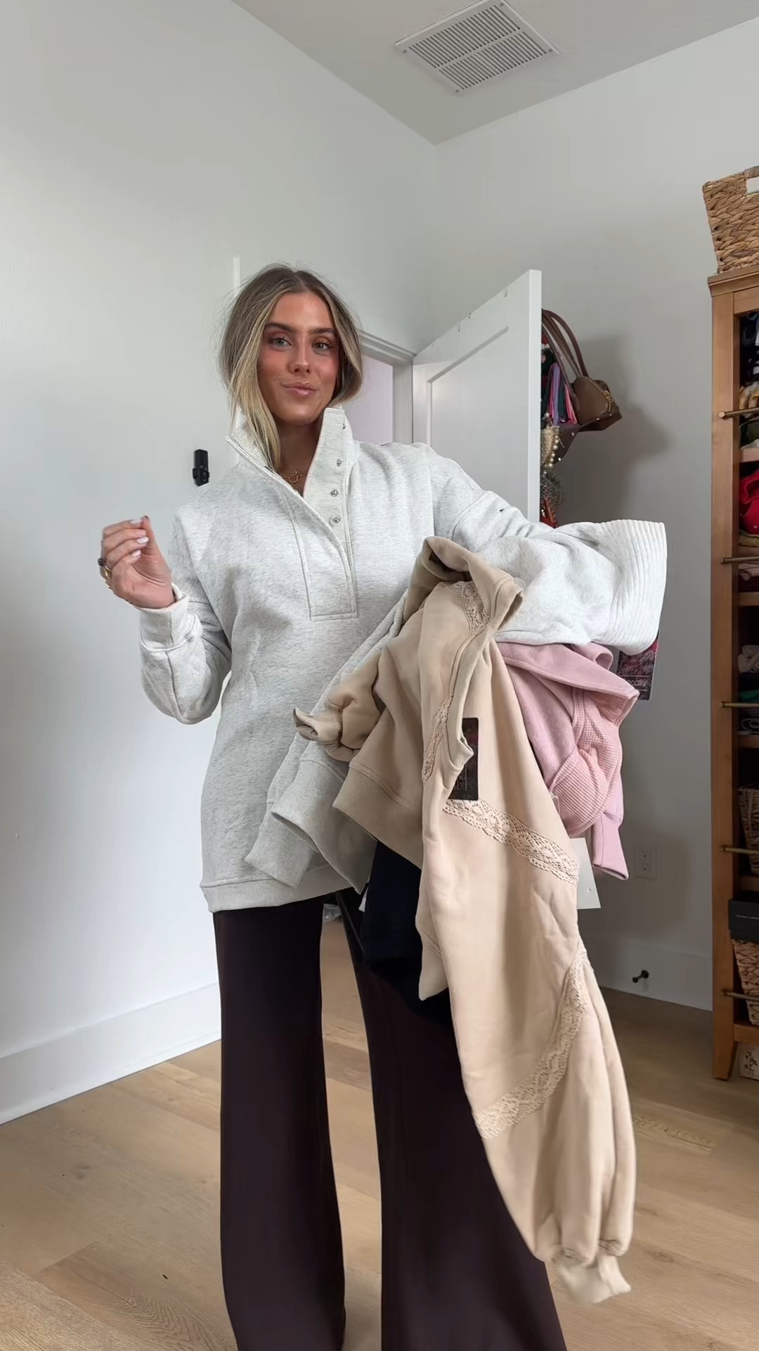 Aerie and free people look for less pullovers. For reference I’m 5’4! All the pullovers I have in my closet on repeat for fall and winter. The oversized look and quilted details are so good! 

#freepeople #lookforless #affordablefashion #budgetfriendly #budgetfashion #freepeopleinspired #freepeopledupes #amazon #amzonfinds #amazonmusthaves #amazonvirtualtryon #amazonfavorites #amazonfashion #founditonamazon #founditonamazonfashion amazon haul, amazon clothing haul, affordable fashion, clothing haul, fall clothing haul, fall fashion, fall trends, winter clothing haul, amazon fashion, amazon finds, amazon fashion 2025. 

#LTKSeasonal #LTKootd #LTKFindsUnder50