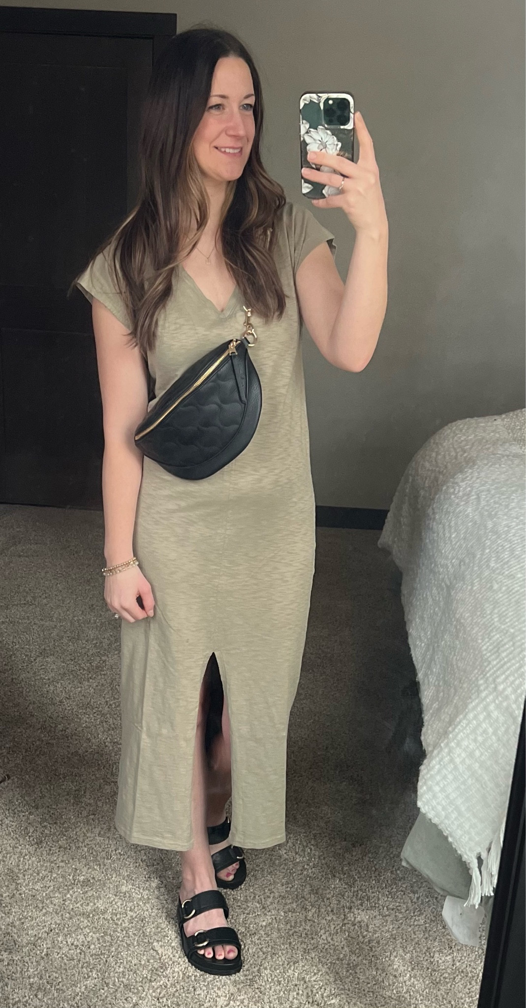 Love this new t-shirt dress, belt bag, and sandals from Target! 

#LTKSeasonal #LTKfindsunder50