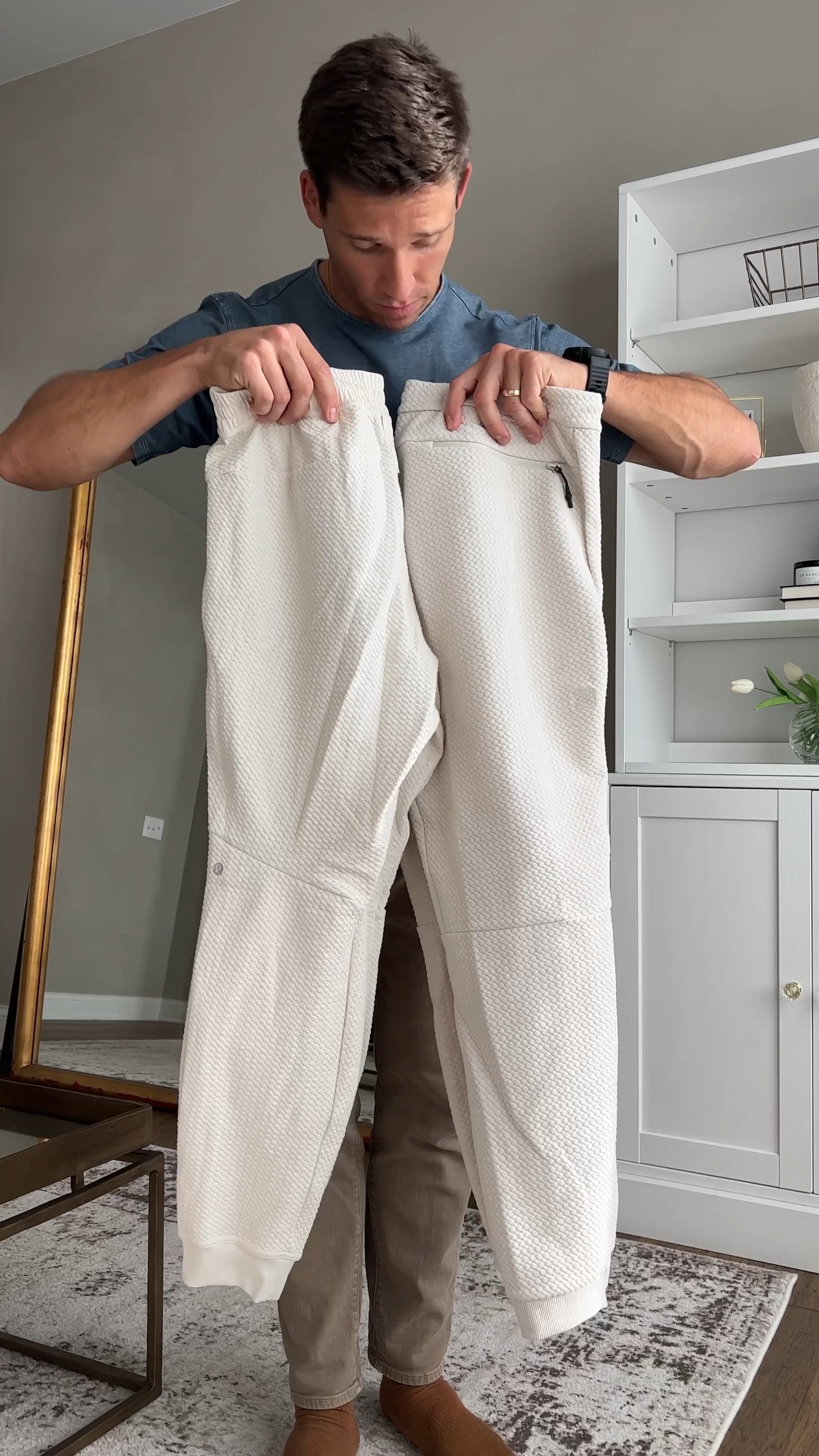 lululemon vs kohls FLX - $118 vs $31

Each brand also has matching sweatshirts (doing a comparison on those soon!)

lululemon has a hidden zipper pocket, FLX has zippers on both pockets and one rear zipper pocket.

Both of these are larges - the FLX pair runs big, I would’ve gone with a medium in hindsight.

You can shop both in my bio! Looks like this color from lululemon is on sale!

#lululemon #kohlsfinds #mensfashion #mensstyle

#LTKmens #LTKGiftGuide #LTKfindsunder100