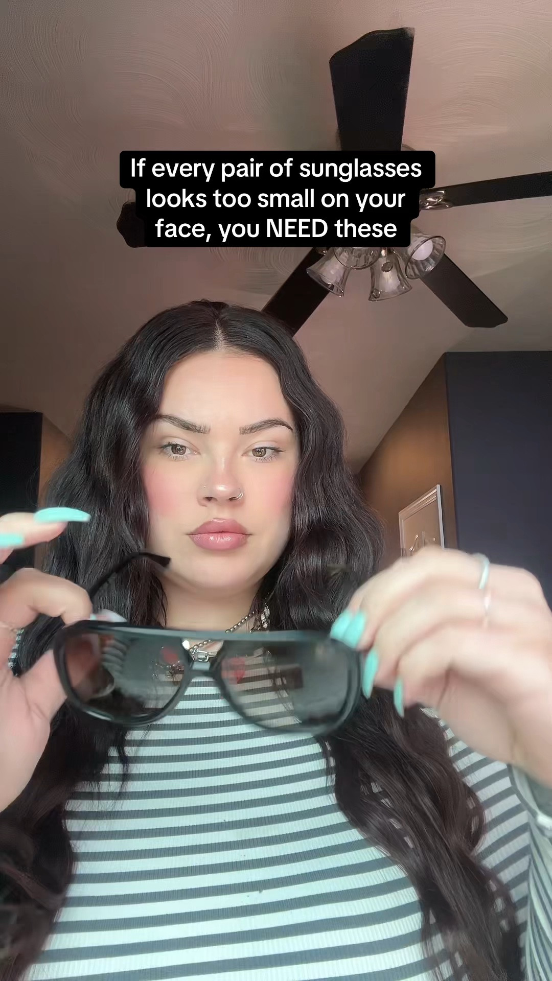 These sunglasses are so good!

#LTKootd