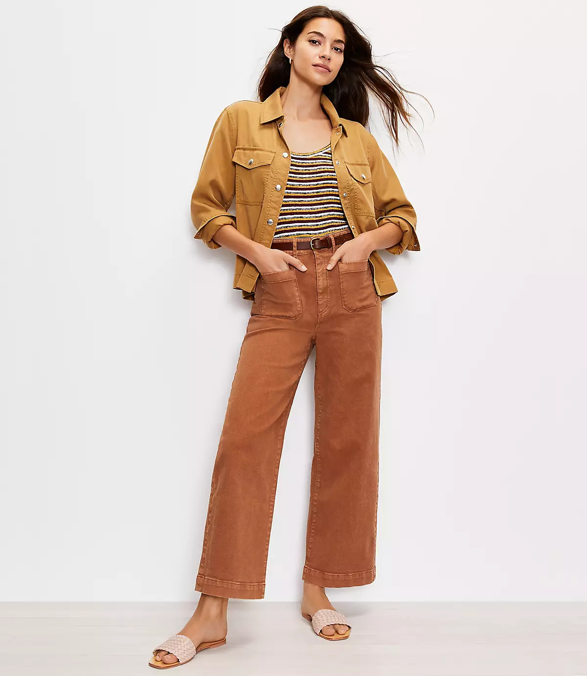 Patch Pocket Wide Leg Crop Jeans | LOFT | LOFT