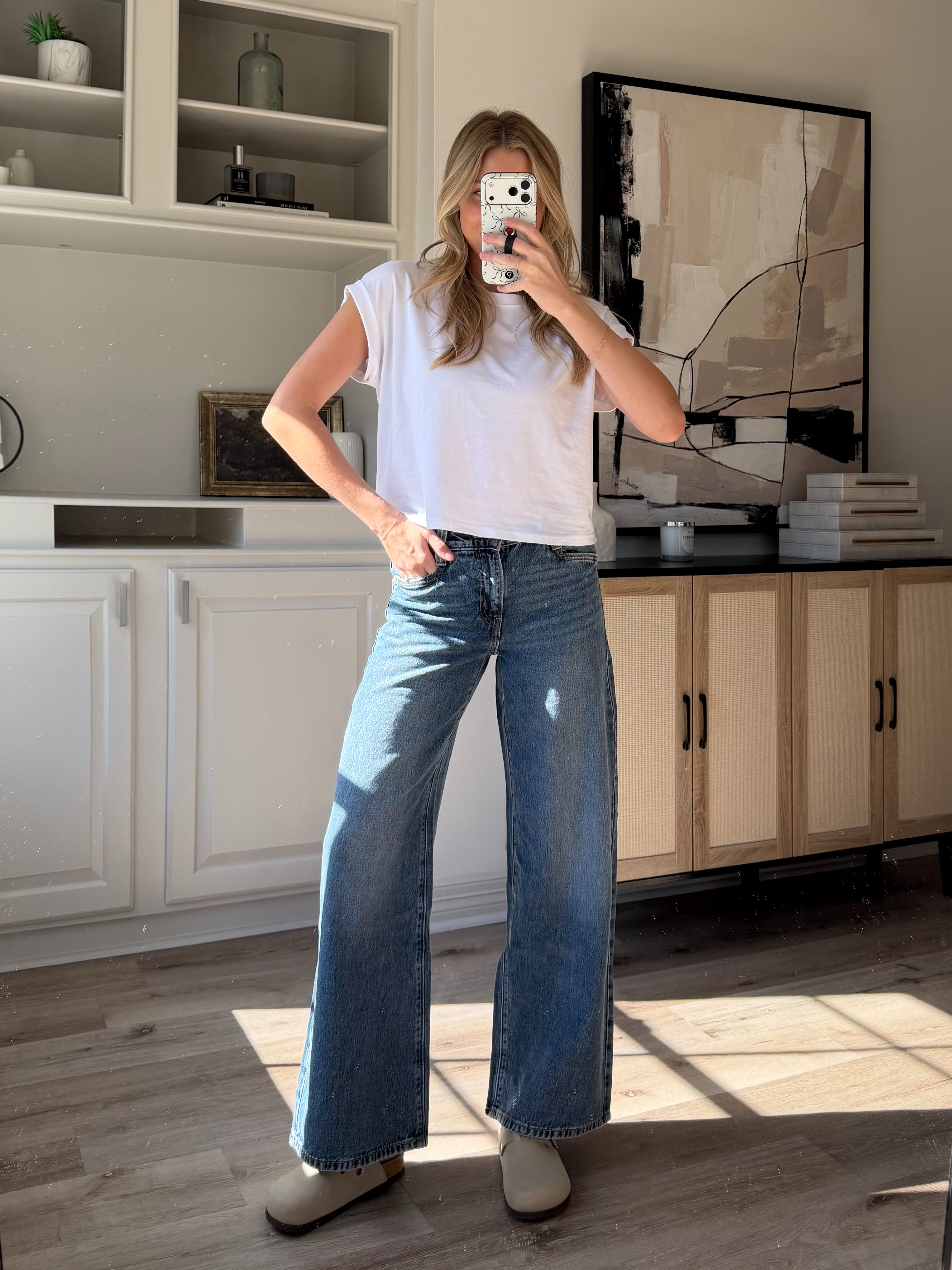 New Levi baggy jeans, I'm loving! Wearing 26  

 #LTKootd