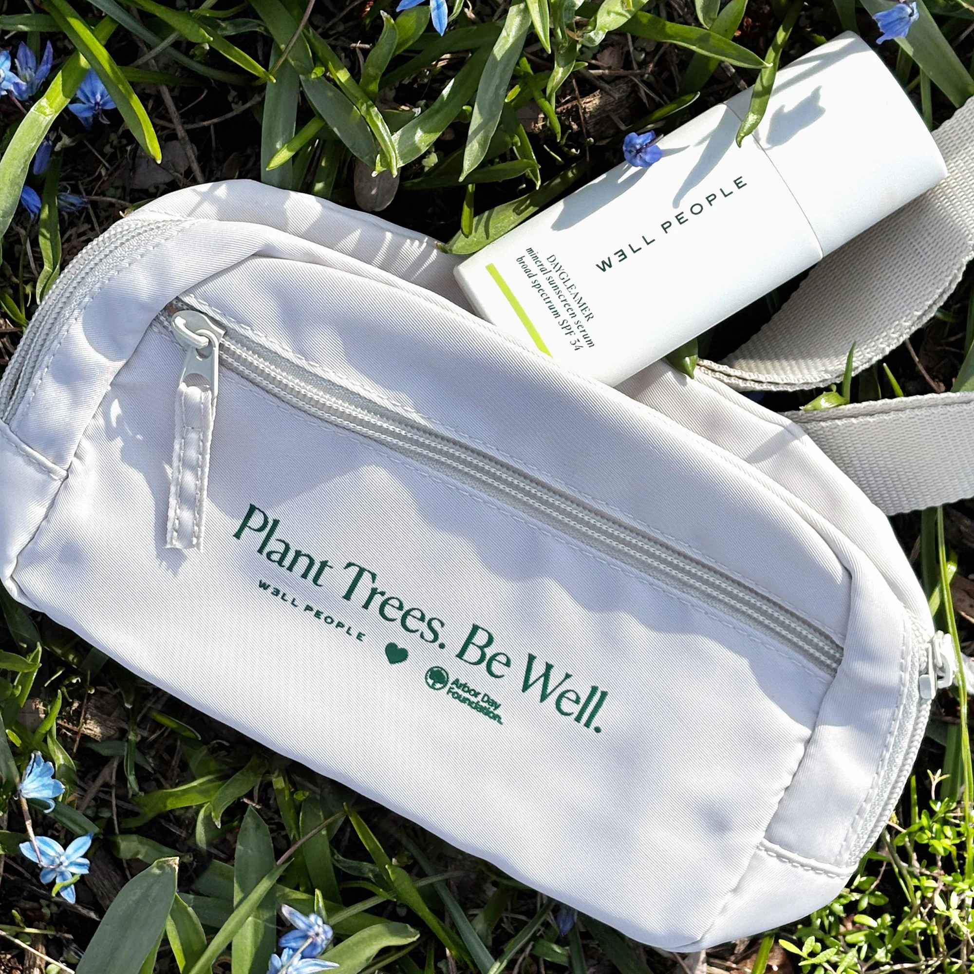Daygleamer Mineral Sunscreen Serum SPF 34 | Well People