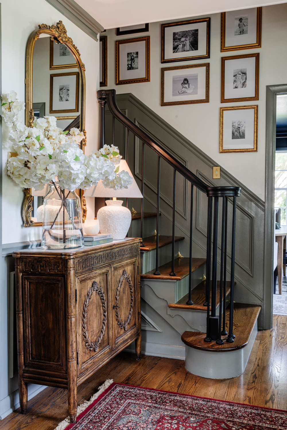 Fresh foyer 

#LTKHome