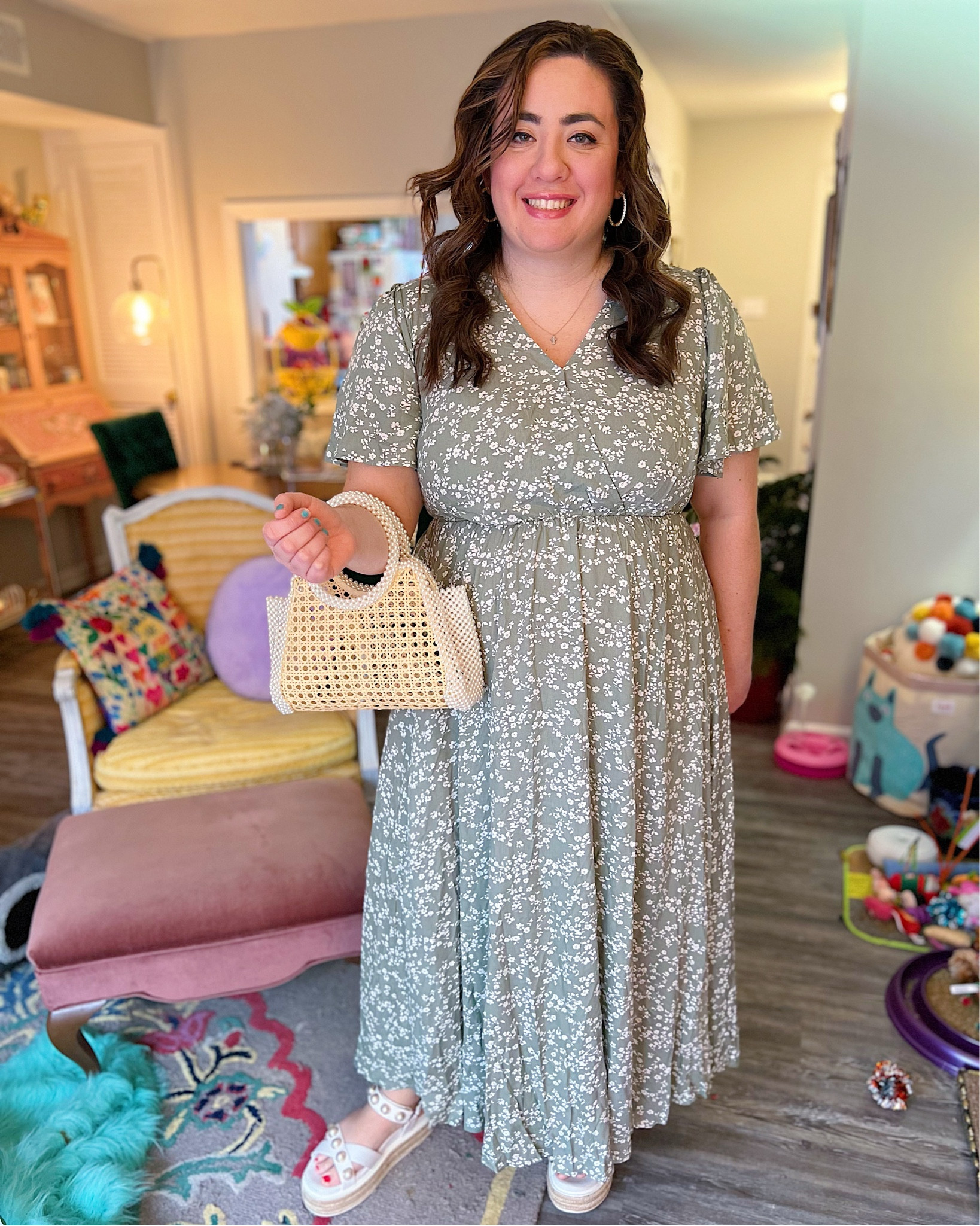 Green floral print maxi dress, rattan handbag, velvet hair bow 

#LTKfindsunder50 #LTKplussize #LTKmidsize