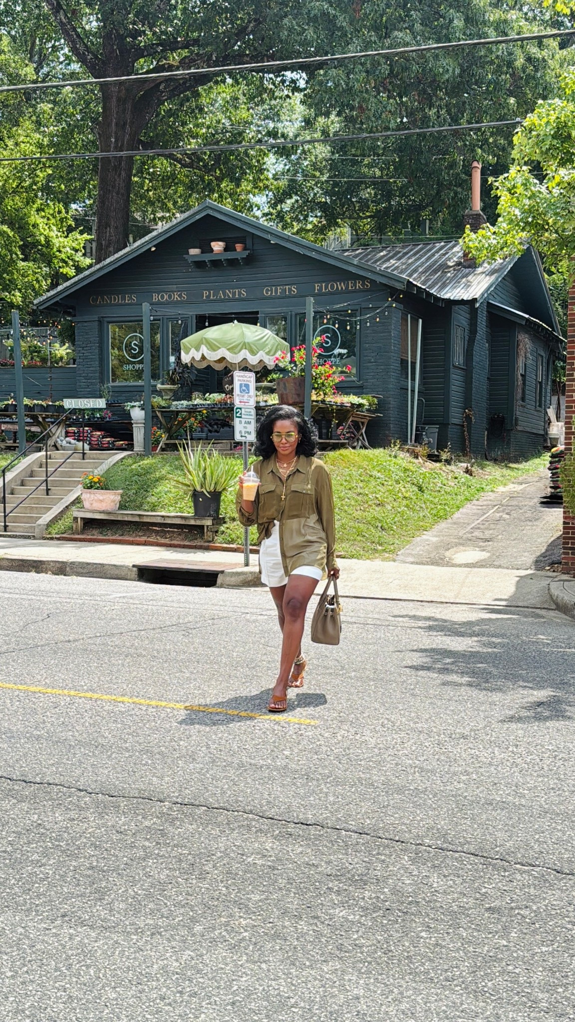Making my way downtown 
Top: XL
Shorts: 8