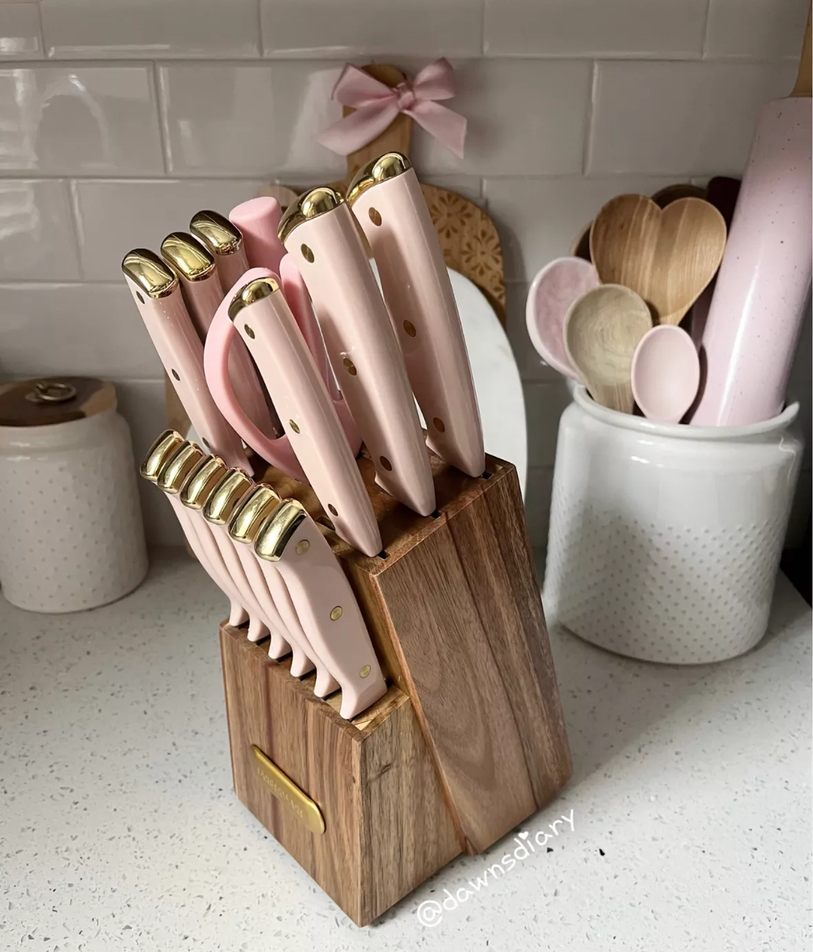 Needed this pink knife block set from  for my kitchen! It matche