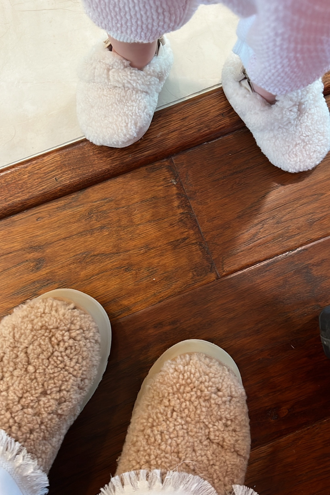 Sherpa slippers for baby and mama!

#LTKBaby #LTKFamily #LTKStyleTip