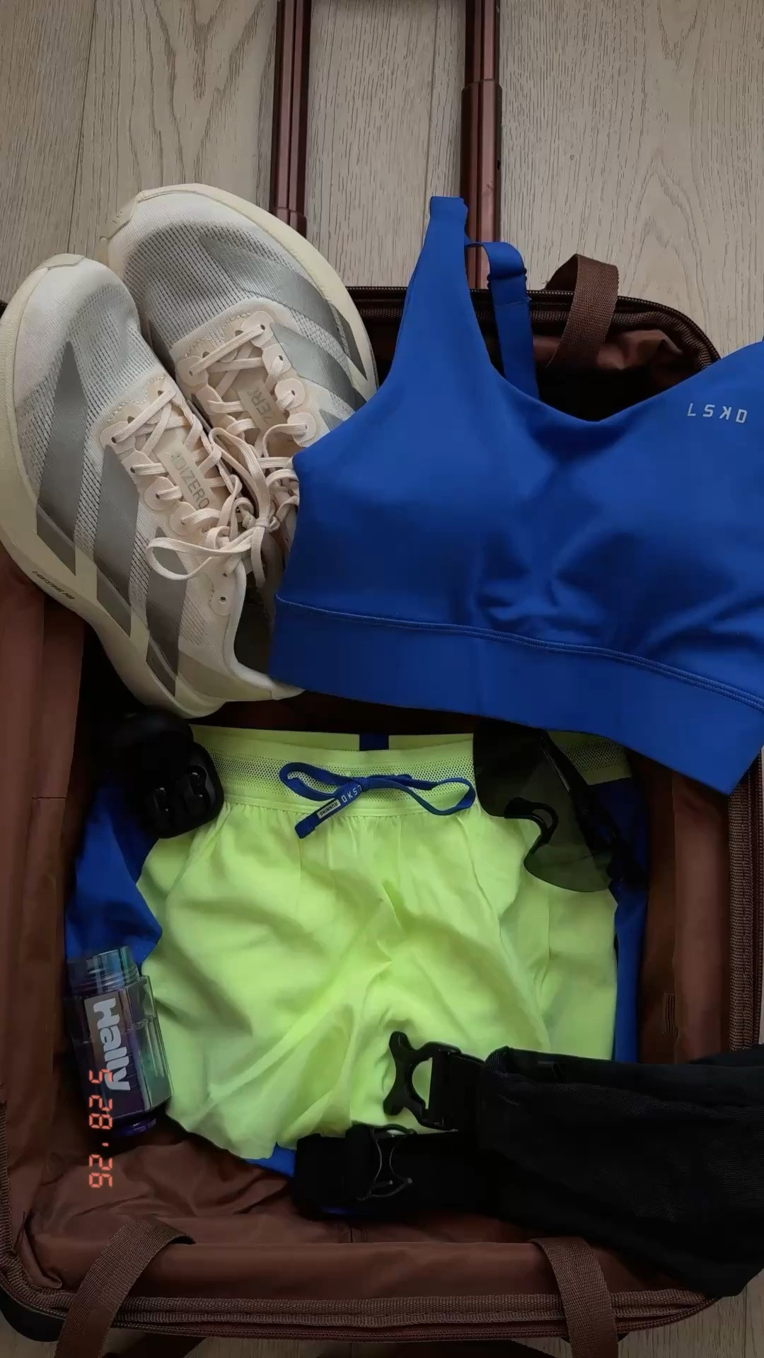 What I’m packing for a weekend trip to San Diego! 
@LSKD running set 
@adidas running shoes 
@abercrombie dress
Windsor capri leggings 
@abercrombie bikini

#LTKxAbercrombie #LTKootd #LTKSeasonal