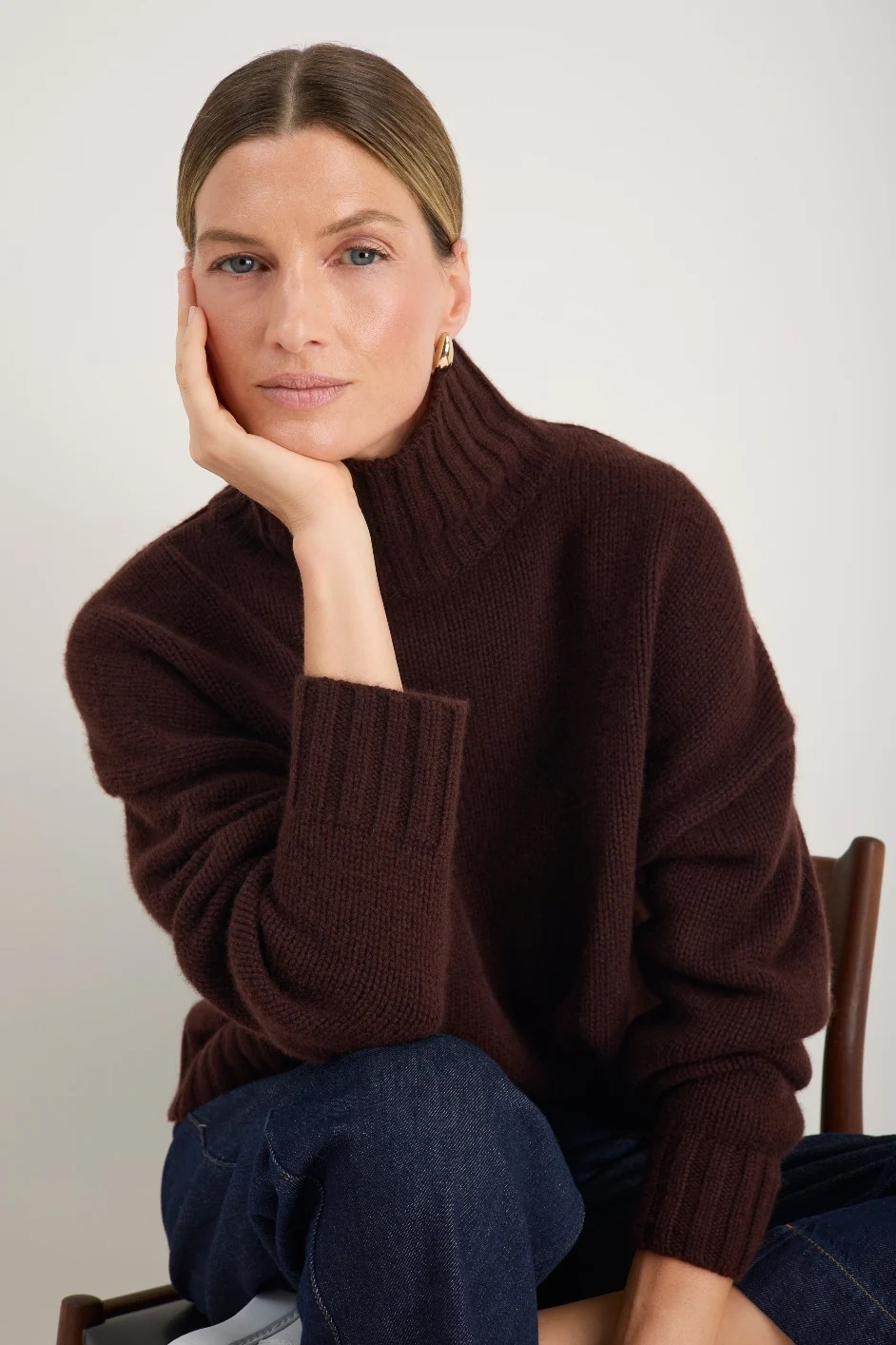 Liana Chunky Funnel Neck Jumper - Espresso | WYSE London