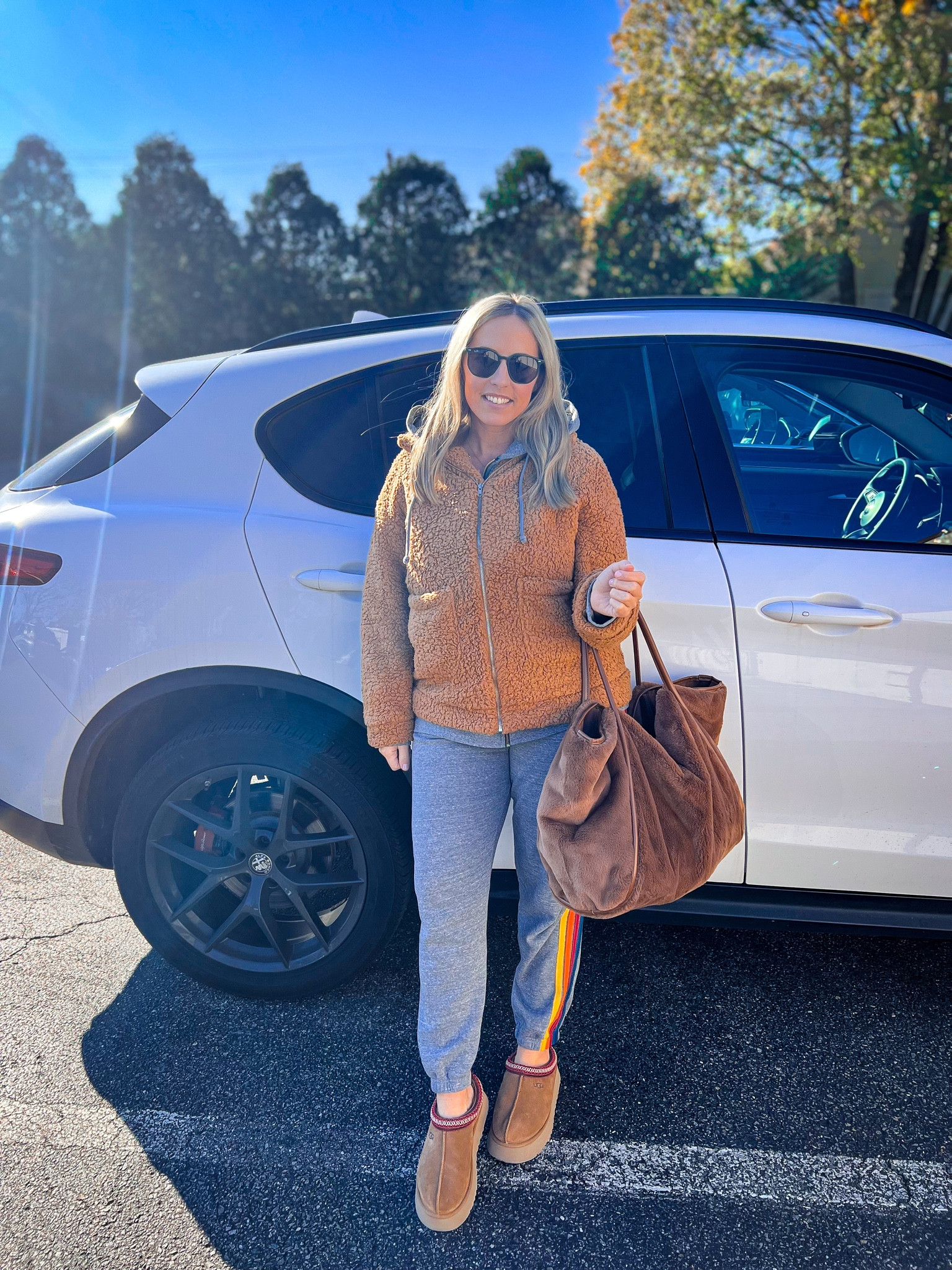 Casual outfit 

#LTKitbag #LTKshoecrush #LTKSeasonal