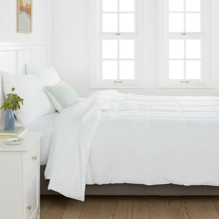 All Season Down Alternative Machine Washable Comforter - Room Essentials™ | Target