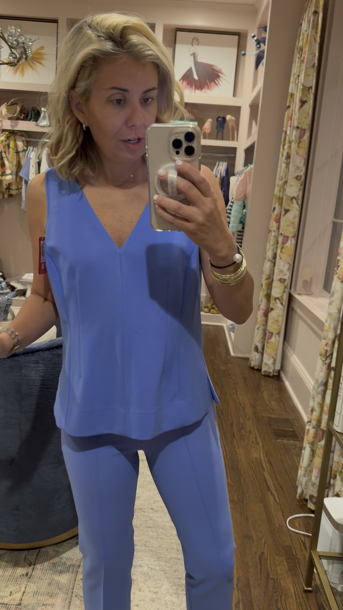 Size small top (need xs) and s petite pants (so good)…. Use code ltkspanx though tonight 3/15 for 20% off 


#LTKSpringSale #LTKPetite #LTKWorkwear