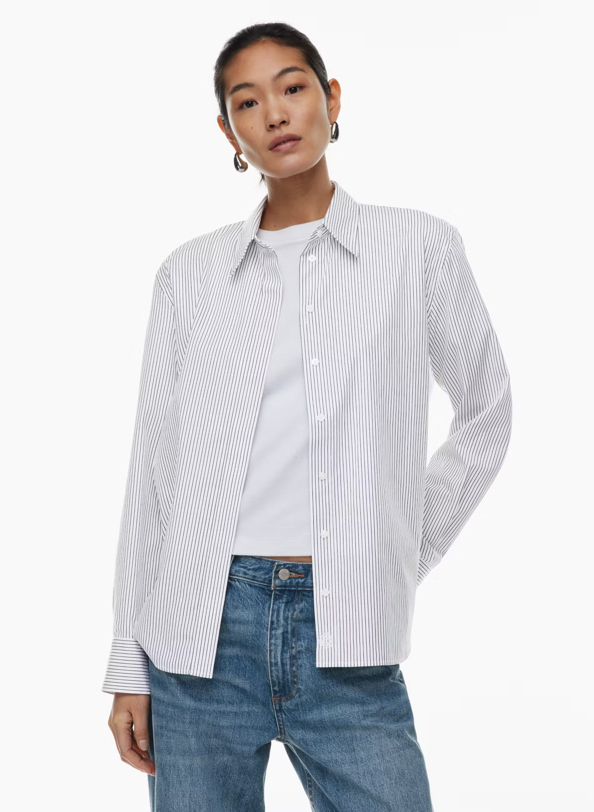 NEW ESSENTIAL RELAXED POPLIN SHIRT | Aritzia