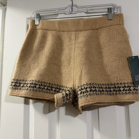 Wild Fable M NWT Tan Knit Women Shorts | Poshmark