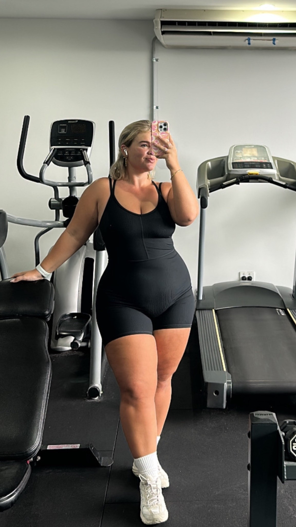 One piece in the gym shaking it up! Wearing size 14! 

#LTKaustralia #LTKcurves