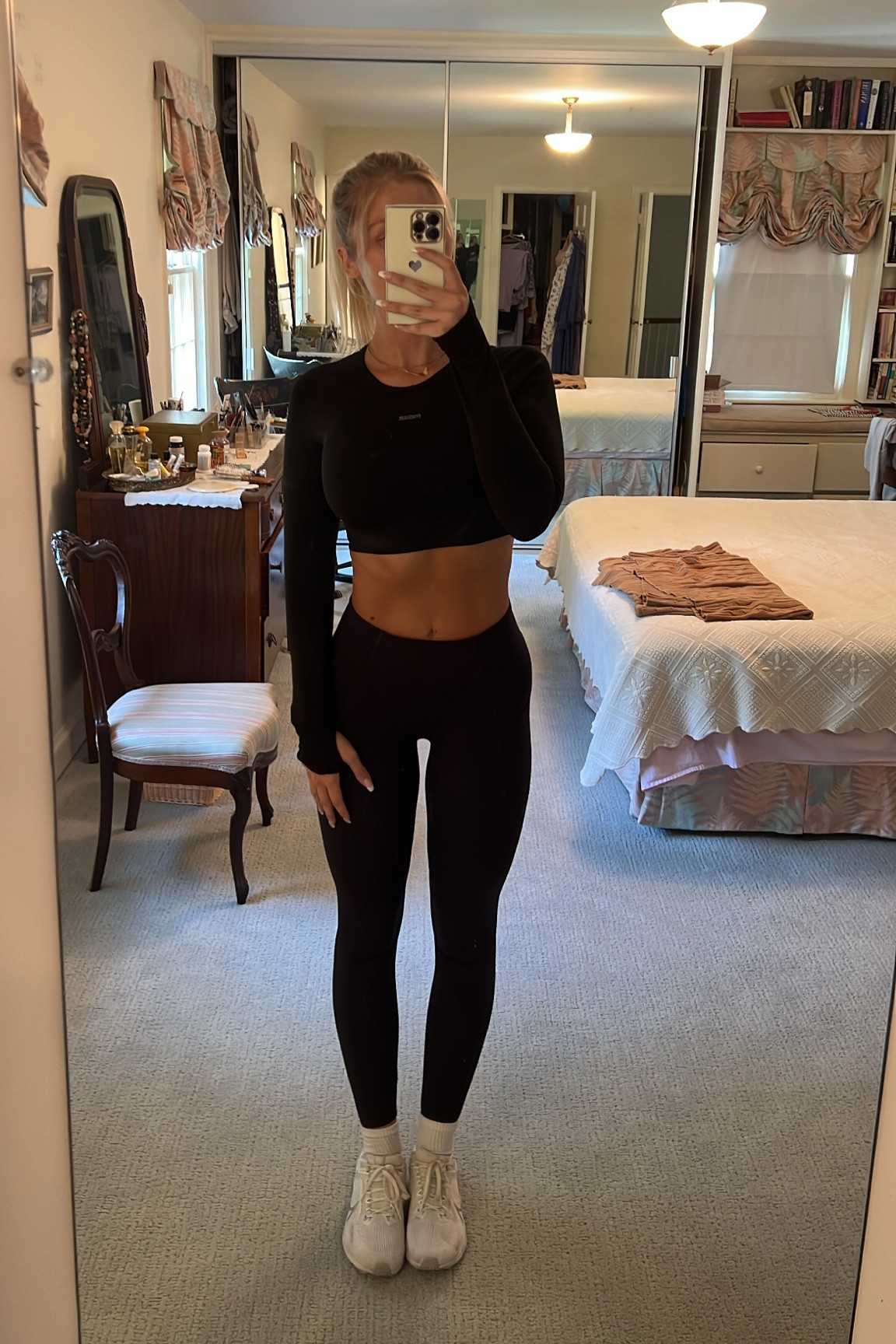 Workout fit. Size small. 

#LTKfitness #LTKunder100 #LTKstyletip