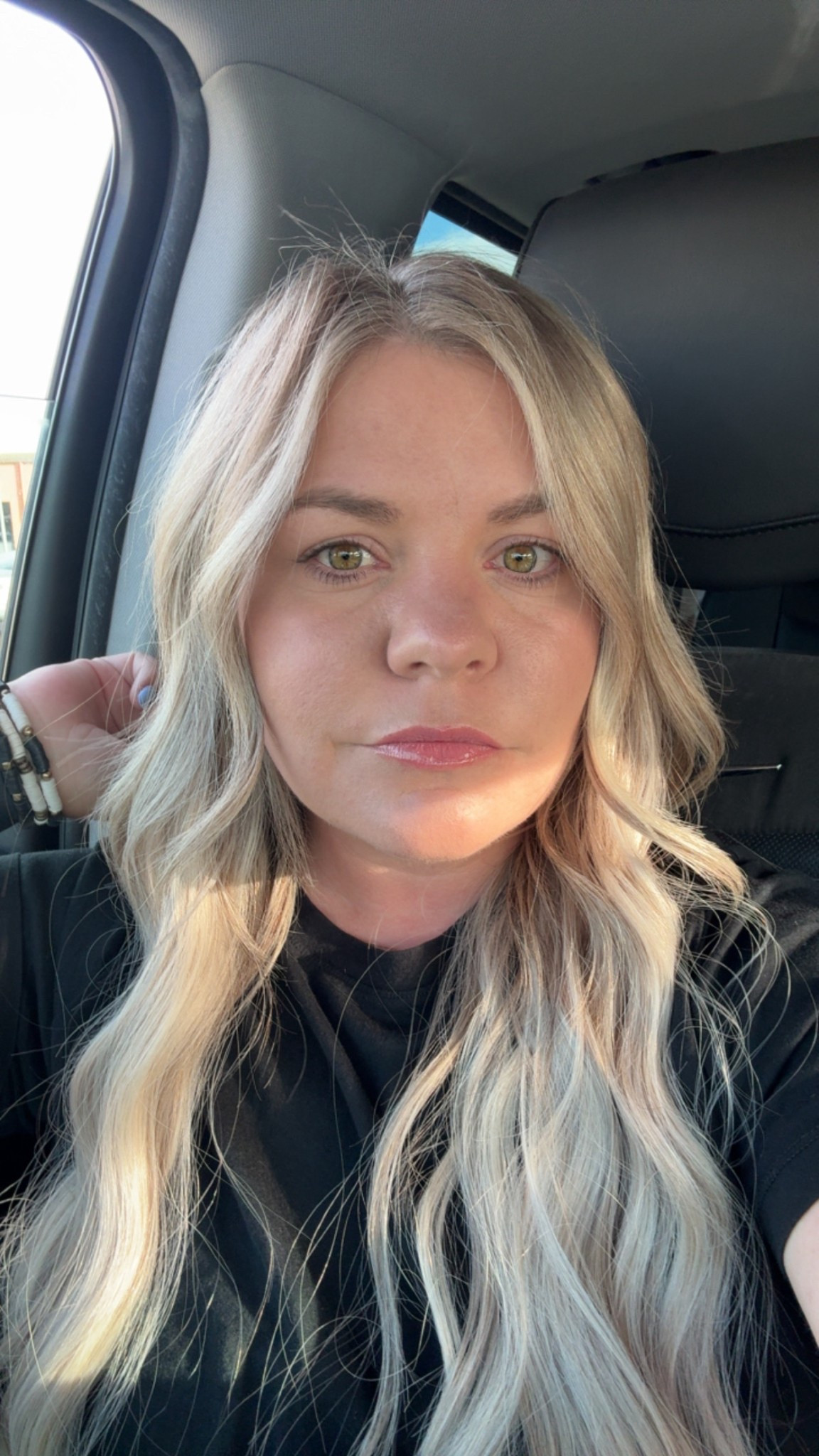 New hair requires a selfie and a reminder that what you put on your hair matters 👏🏼👏🏼

Here are my go-to hair products that are extension friendly 

#LTKStyleTip #LTKBeauty #LTKGiftGuide