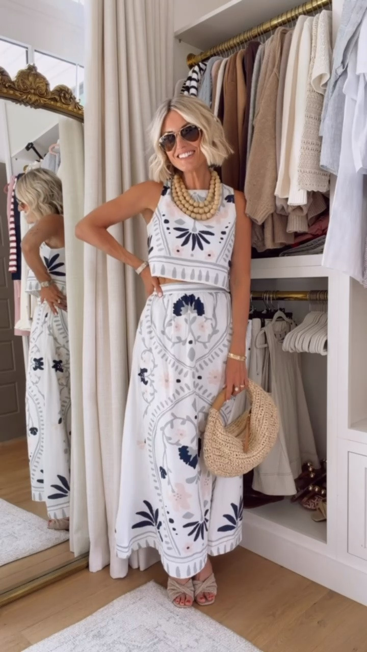 I have been loving this set. The print and colors are so good! Wearing an XS in the top and S in the skirt - size up if in between! Loverly Grey, Cleobella set, summer date night outfit

#LTKootd #LTKSeasonal