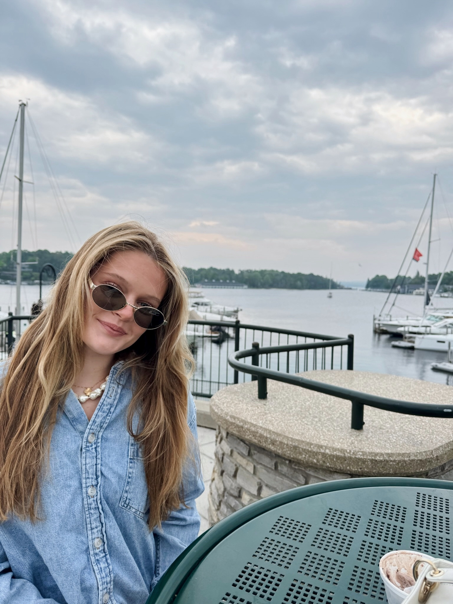 casual lakeside 