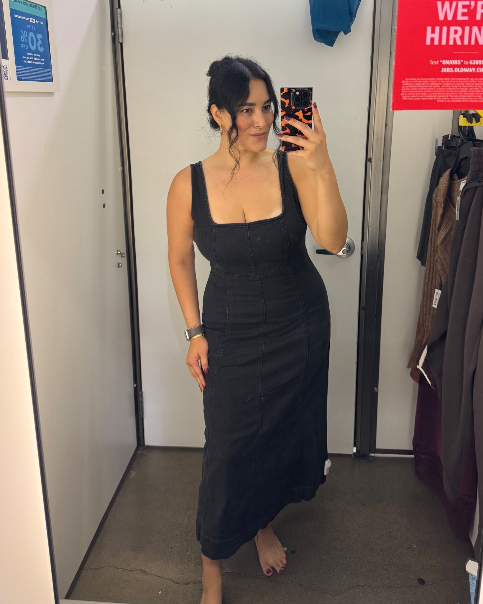 The cuuutest denim dress on major sale. And it comes in 2 different washes 

Dress // M

#LTKStyleTip #LTKFindsUnder50