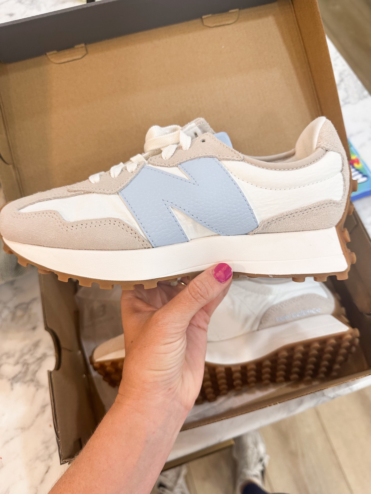 😉👏🏼🤍 LOVE my black new balance 327 and have gotten so much use out of them (they are my favorite everyday tennis shoe/ so comfortable!!) so when I saw this new color I knew it would be worth the purchase!! Seriously the best lifestyle sneakers for mom life & on the go. I got my true size 7.5. So comfortable & versatile!!!

Fall shoes, Walking shoes, sports mom uniform, soccer mom outfit, baseball mom, active outfit, tennis look, sporty mama, casual mama style

#LTKStyleTip #LTKShoeCrush 

#LTKSeasonal