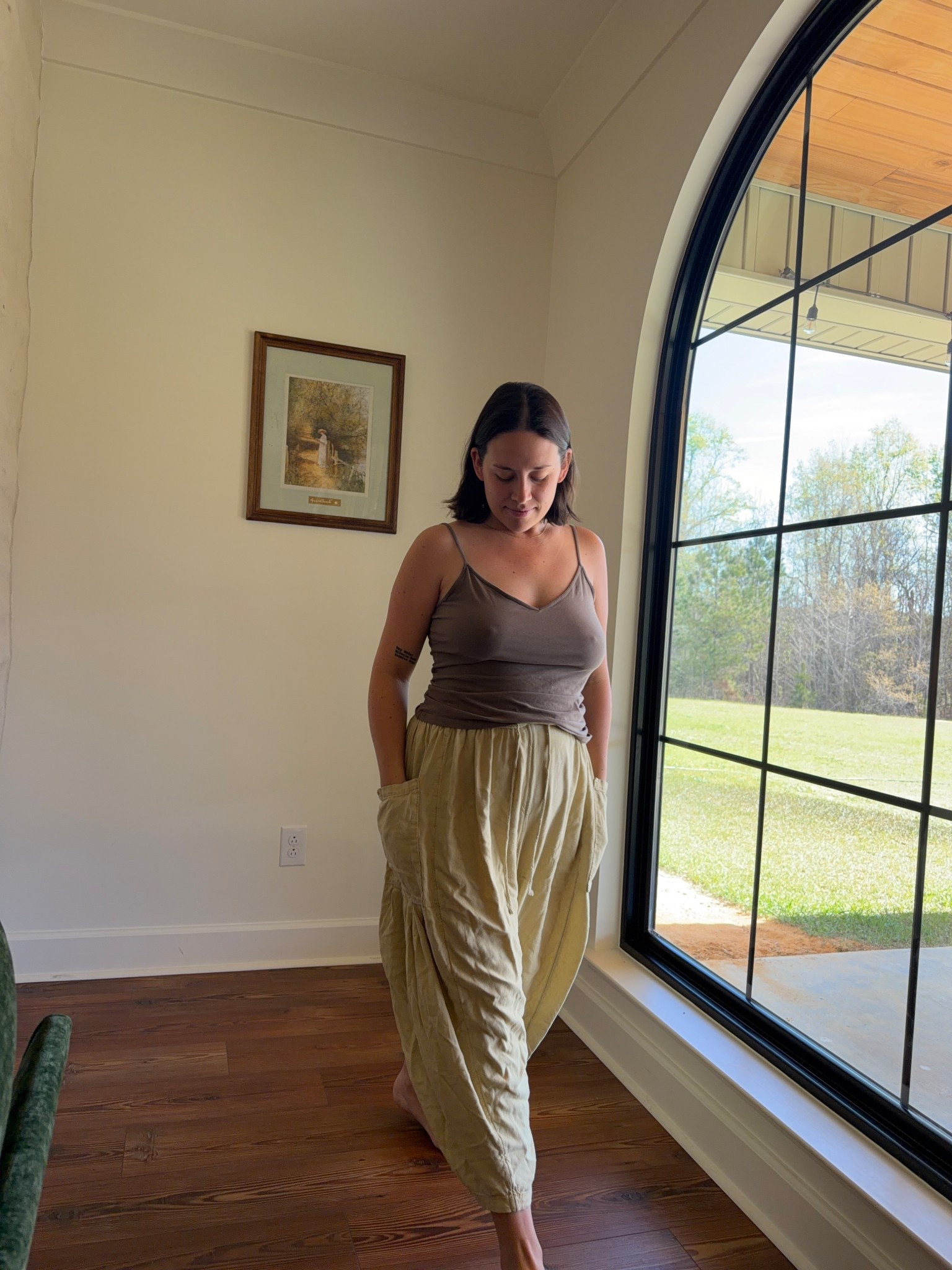 A mom who lives for comfort and also wants to look casually cute 

#LTKMidsize #LTKOver40 #LTKmomlife