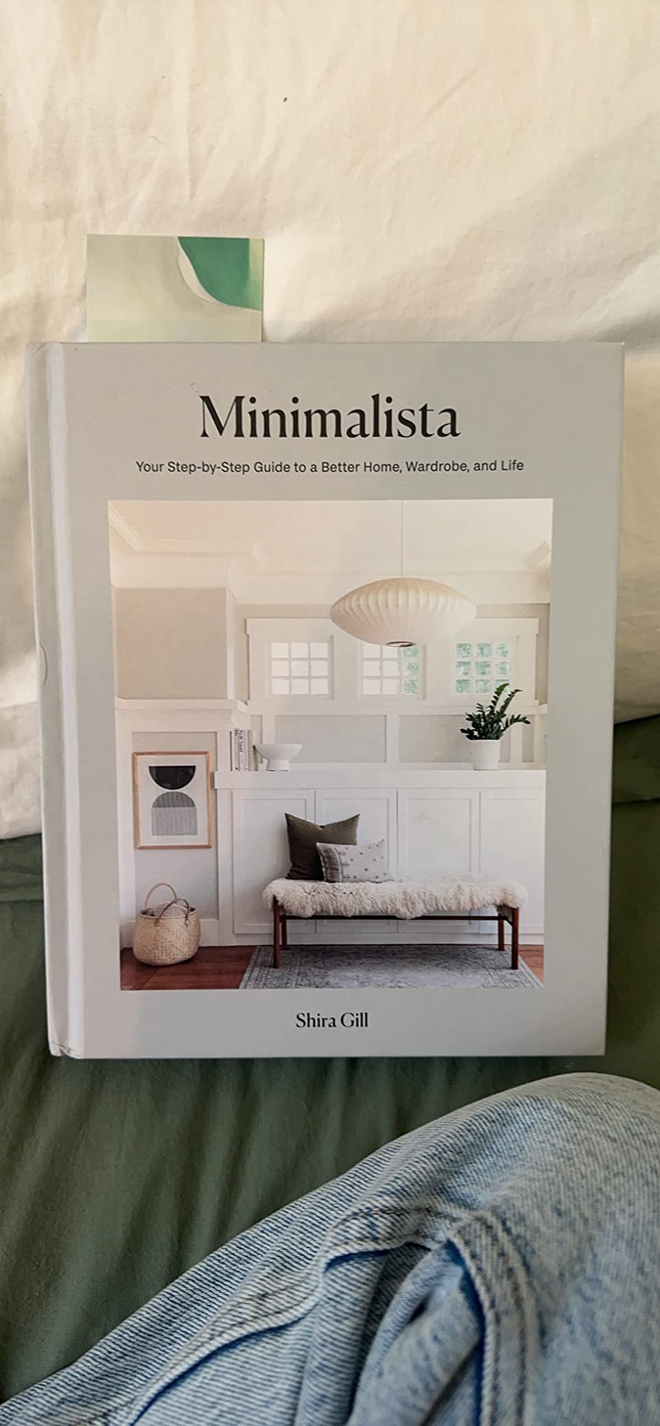 Minimalista: Your Step-by-Step Guide to a Better Home, Wardrobe, and Life | Amazon (US)