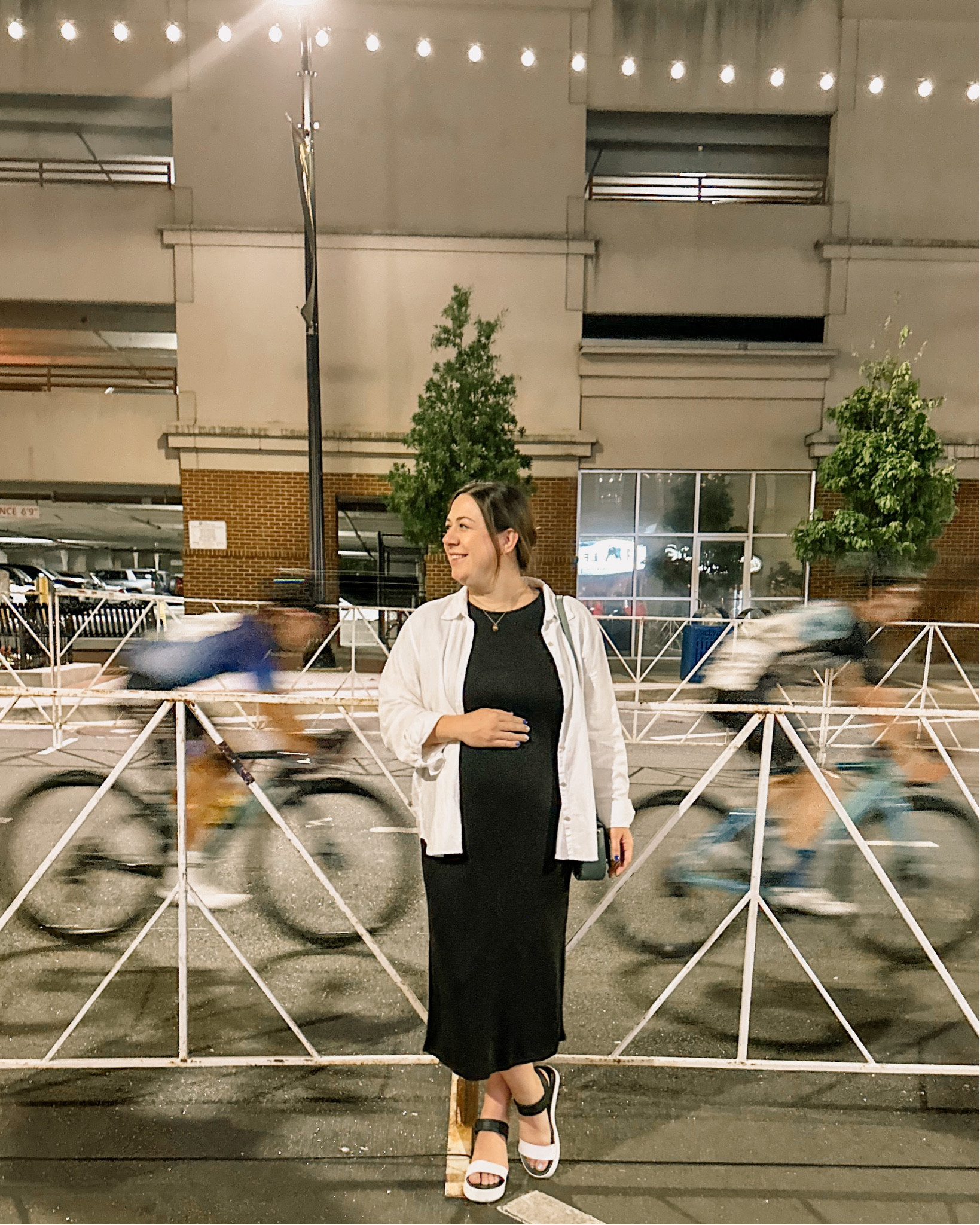 Baby’s first Twilight 🚴✨
⠀
⠀
⠀
⠀
#athensga #myathens #springstyles #maternityoutfit #maternitystyle #ltkfamily #ltkbump #ltklately 