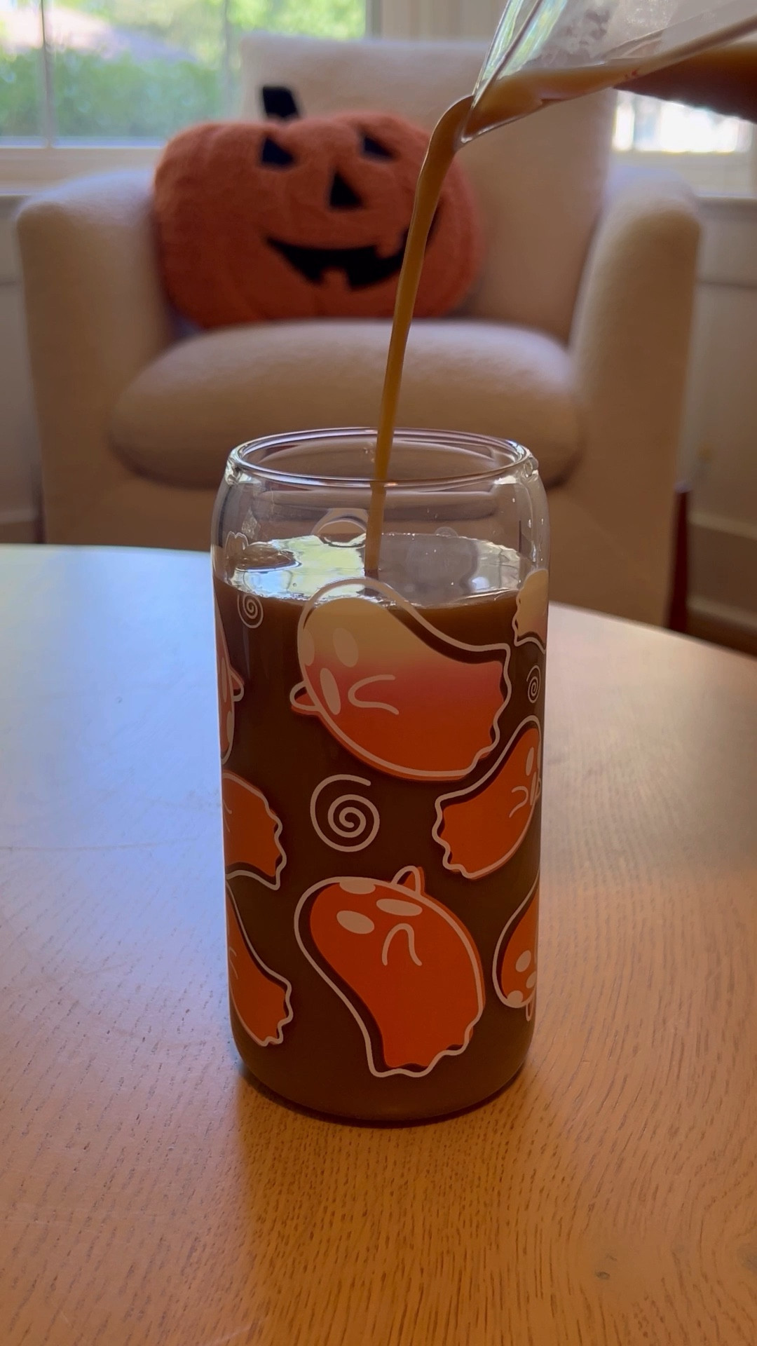 Color changing ghost cup 👻👻👻 

#halloweenvibes #halloweenaesthetic #halloweendecor #halloweenfinds #ghostdecor

#LTKunder50 #LTKSeasonal