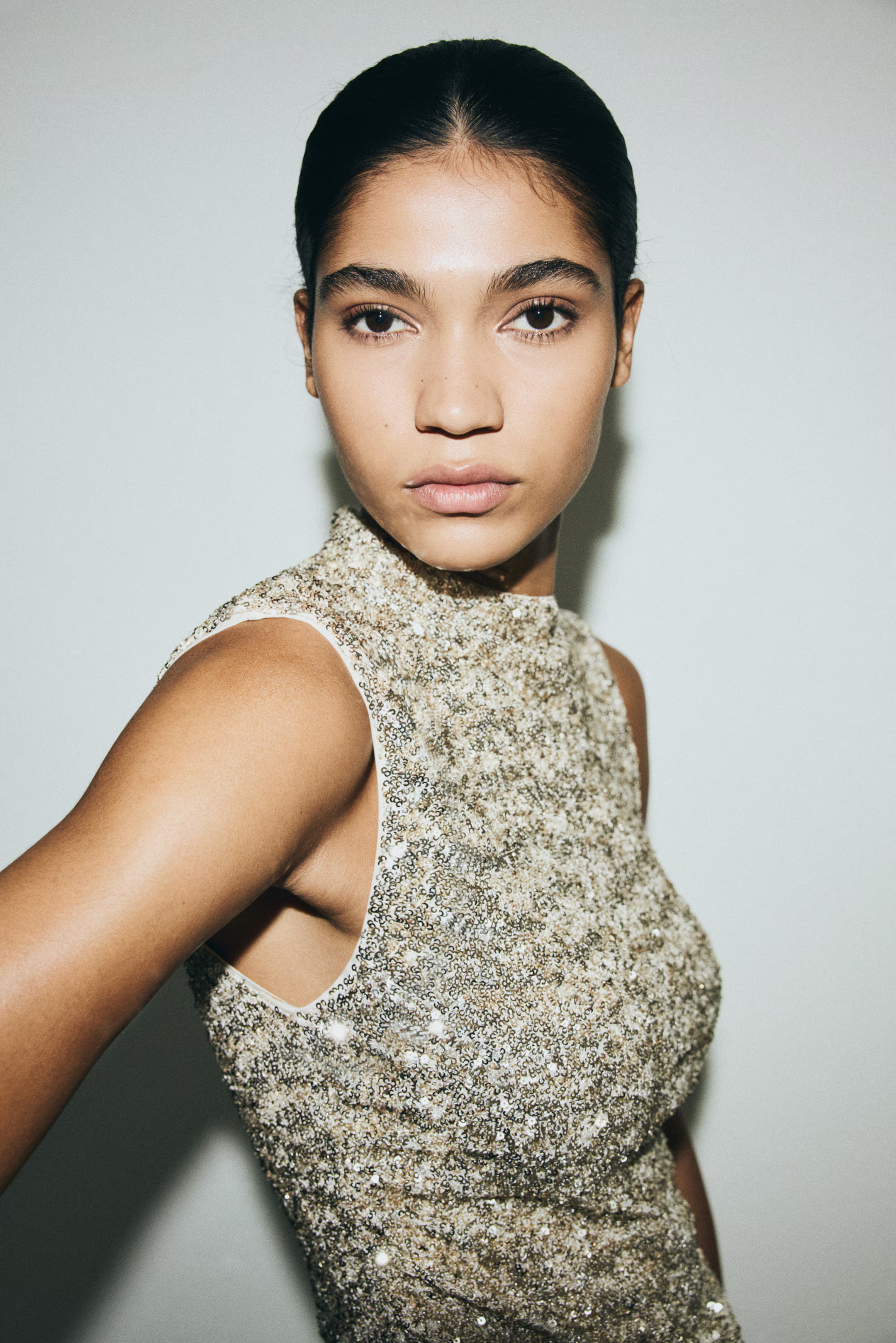 Sequined top | H&M (UK, MY, IN, SG, PH, TW, HK)